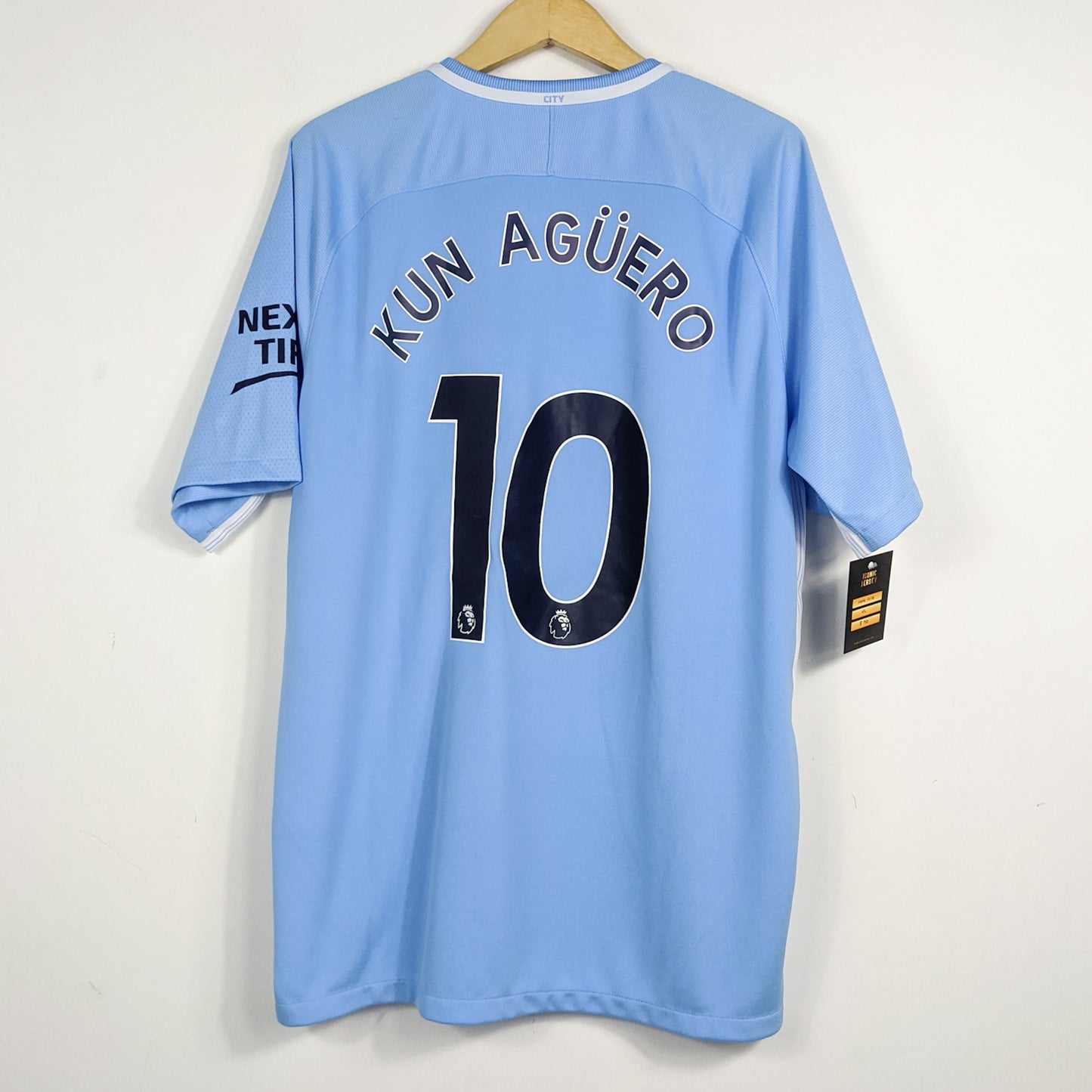 Authentic Manchester City 2017/18 Home - Kun Aguero #10 Size XL
