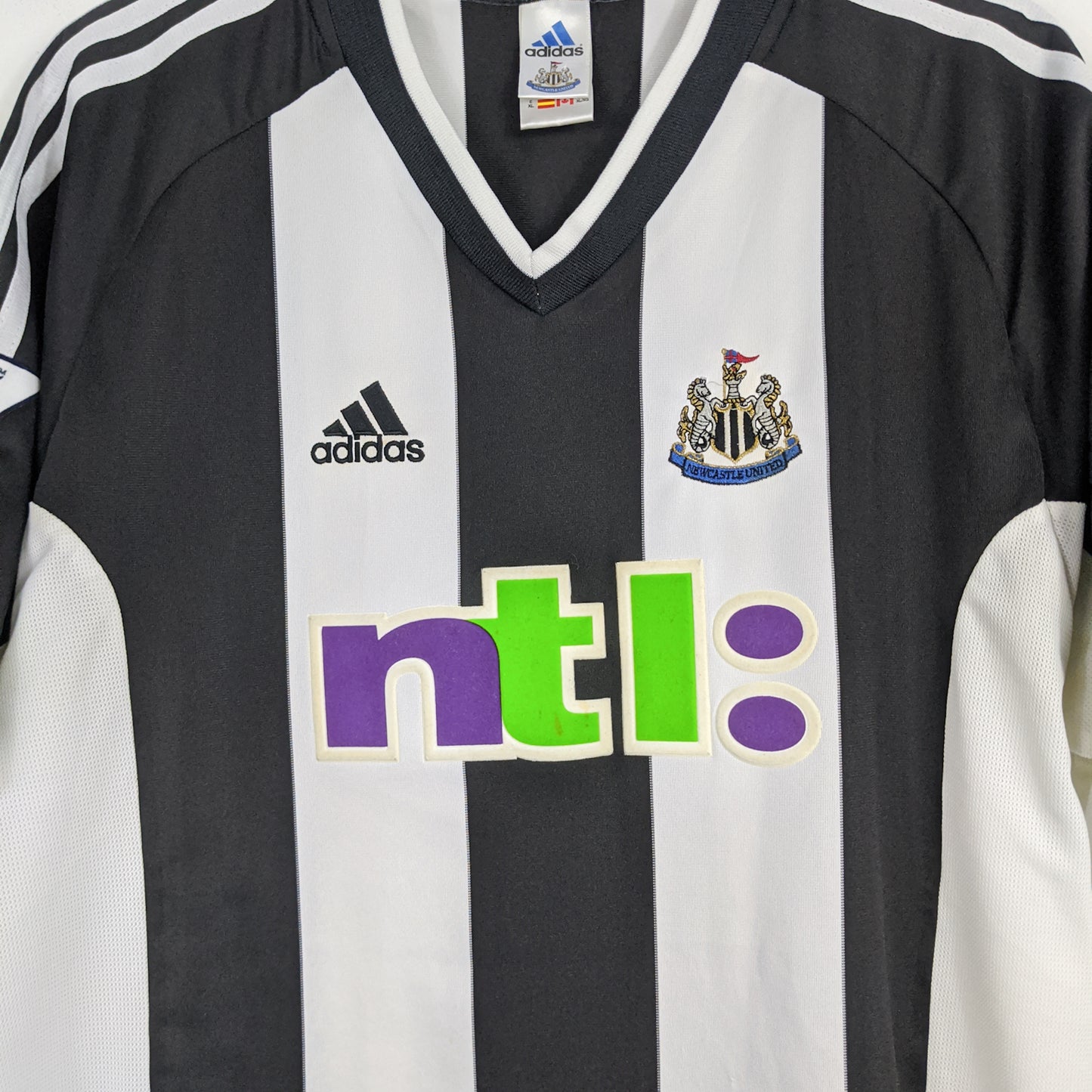 Authentic Newcastle 2001/03 Home - Solano #4 Size XL