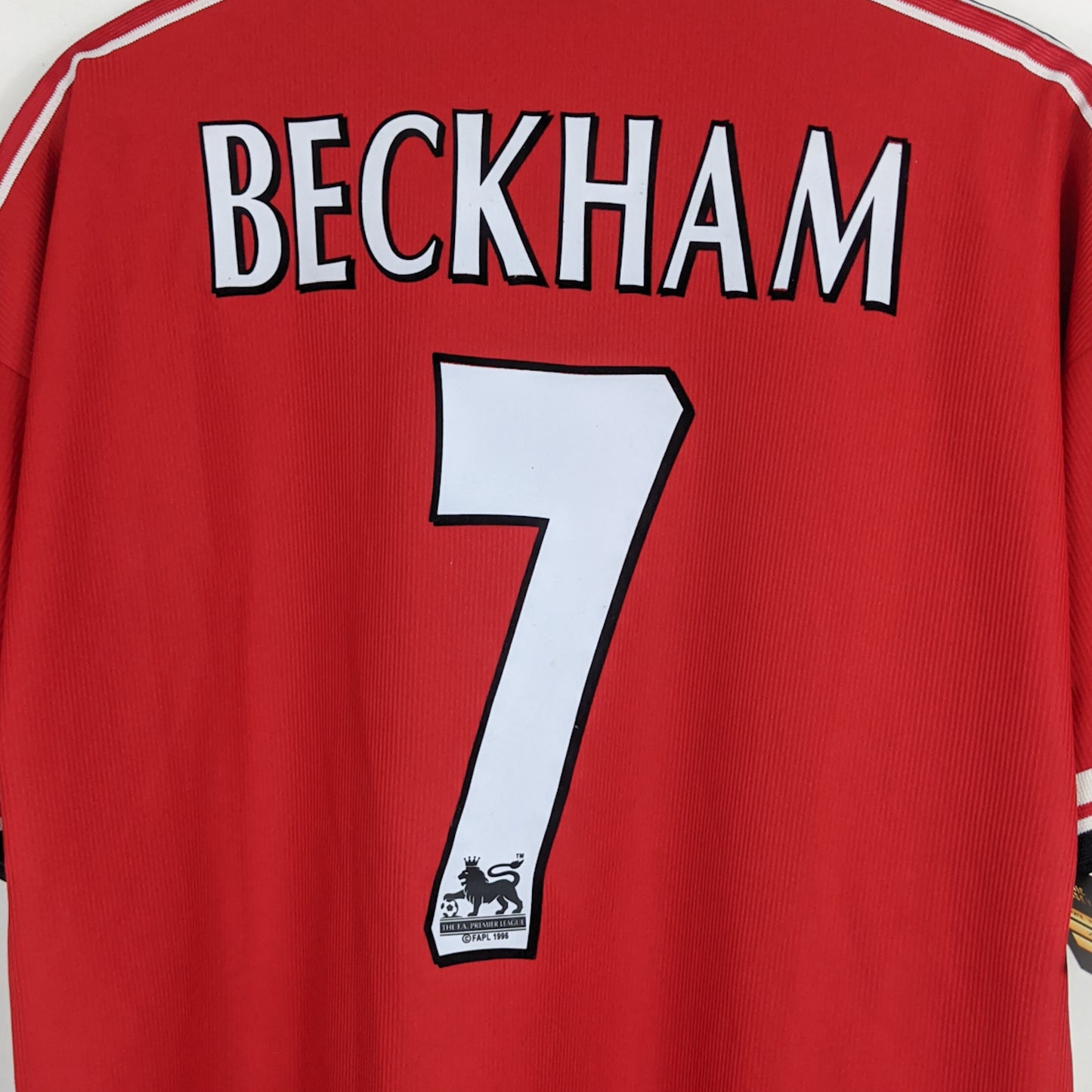 Authentic Manchester United 1998/99 Home - Beckham #7 Size XL