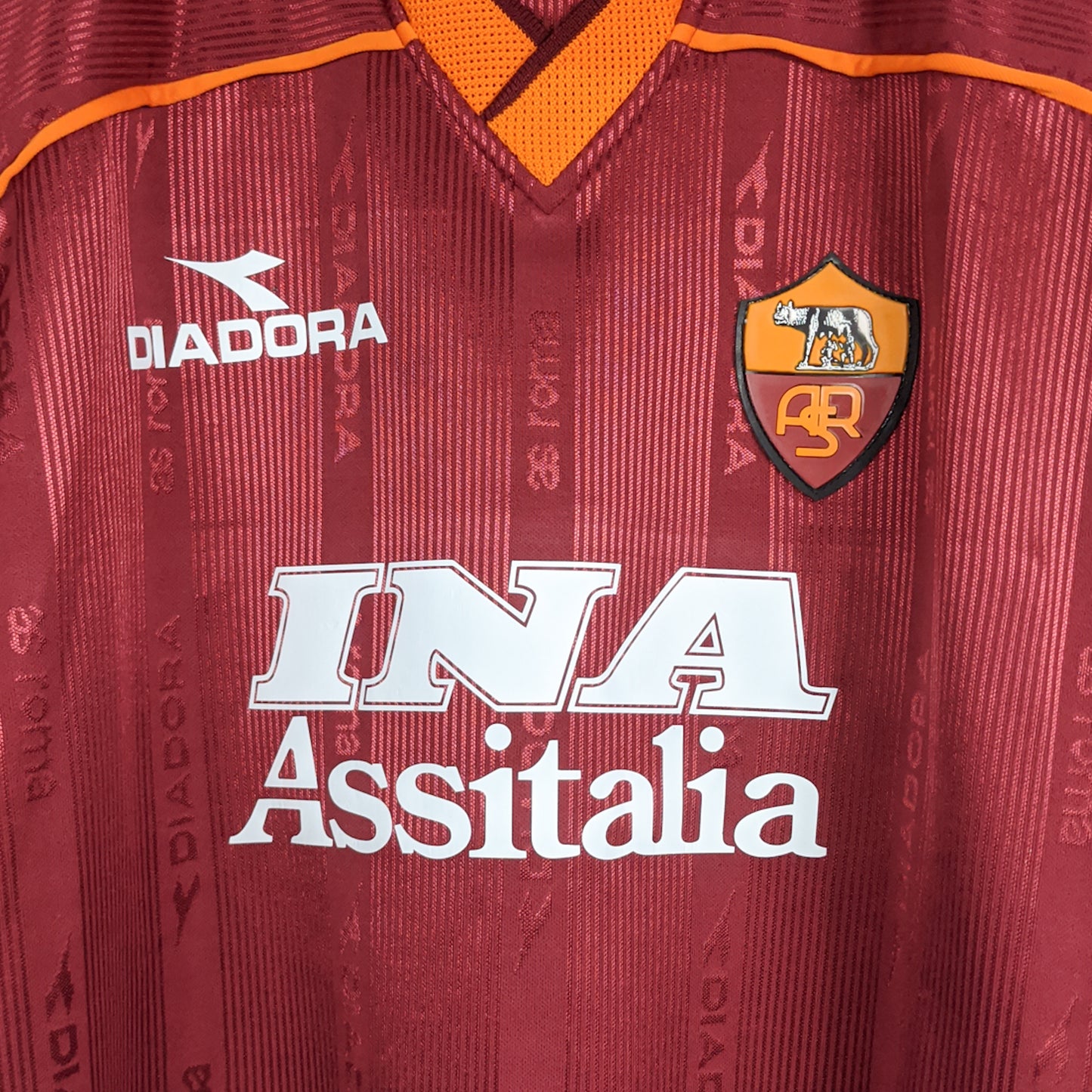 Authentic AS Roma 1999/00 Home - Totti #10 Size XL