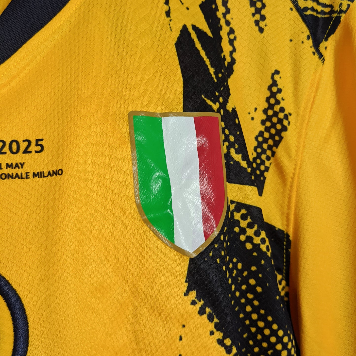 Authentic Inter Milan 2024/25 Third - Barella #23 Size L (Bnwt)