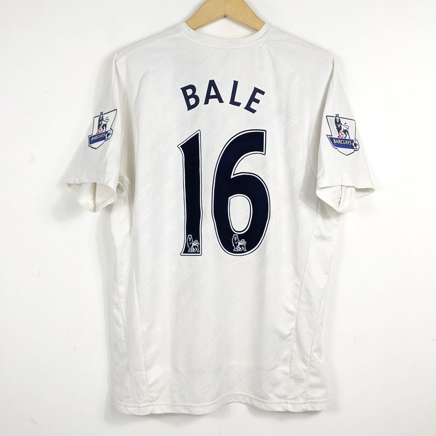 Authentic Tottenham Hotspurs 2007/08 Home - Bale #16 Size L