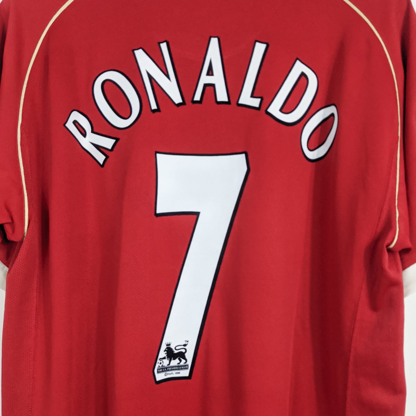 Authentic Manchester United 2006/07 Home - Ronaldo #7 Size L
