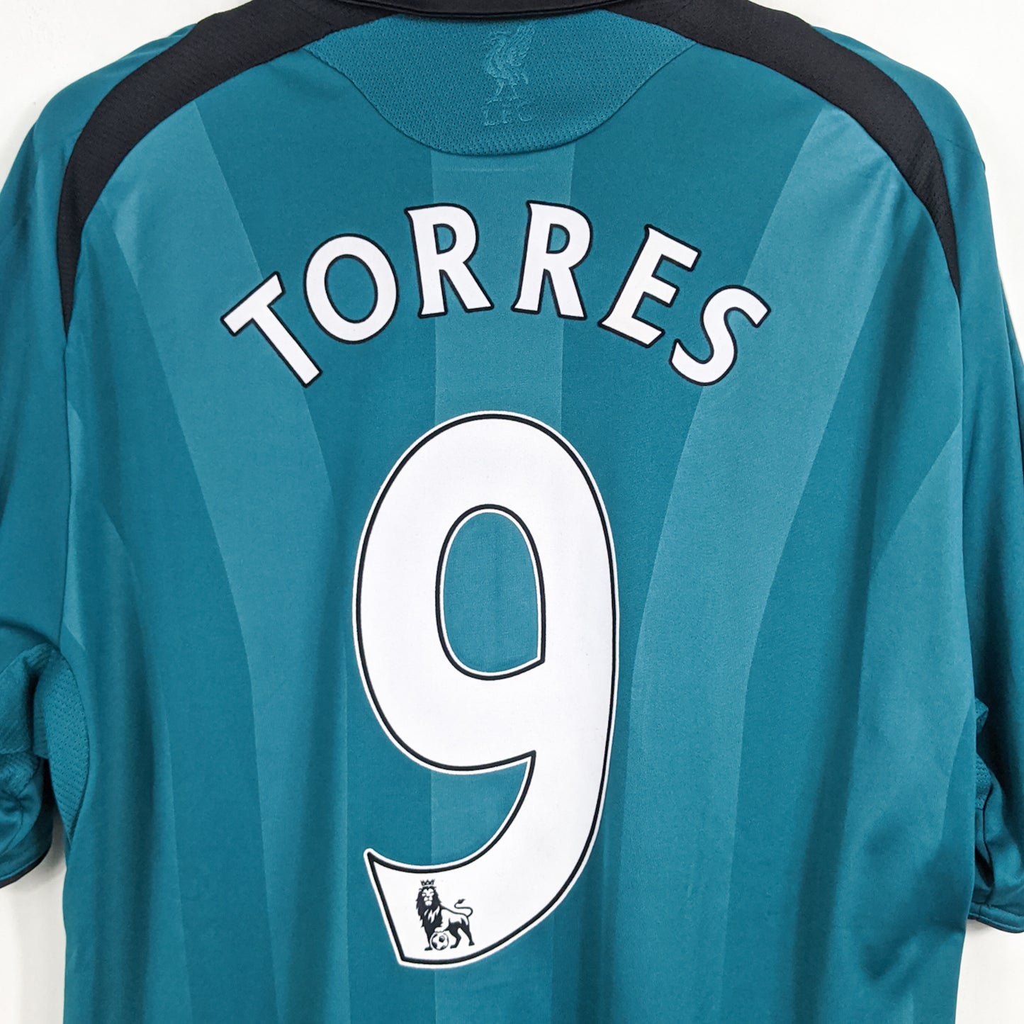 Authentic Liverpool 2008/09 Third - Torres #9 Size XL