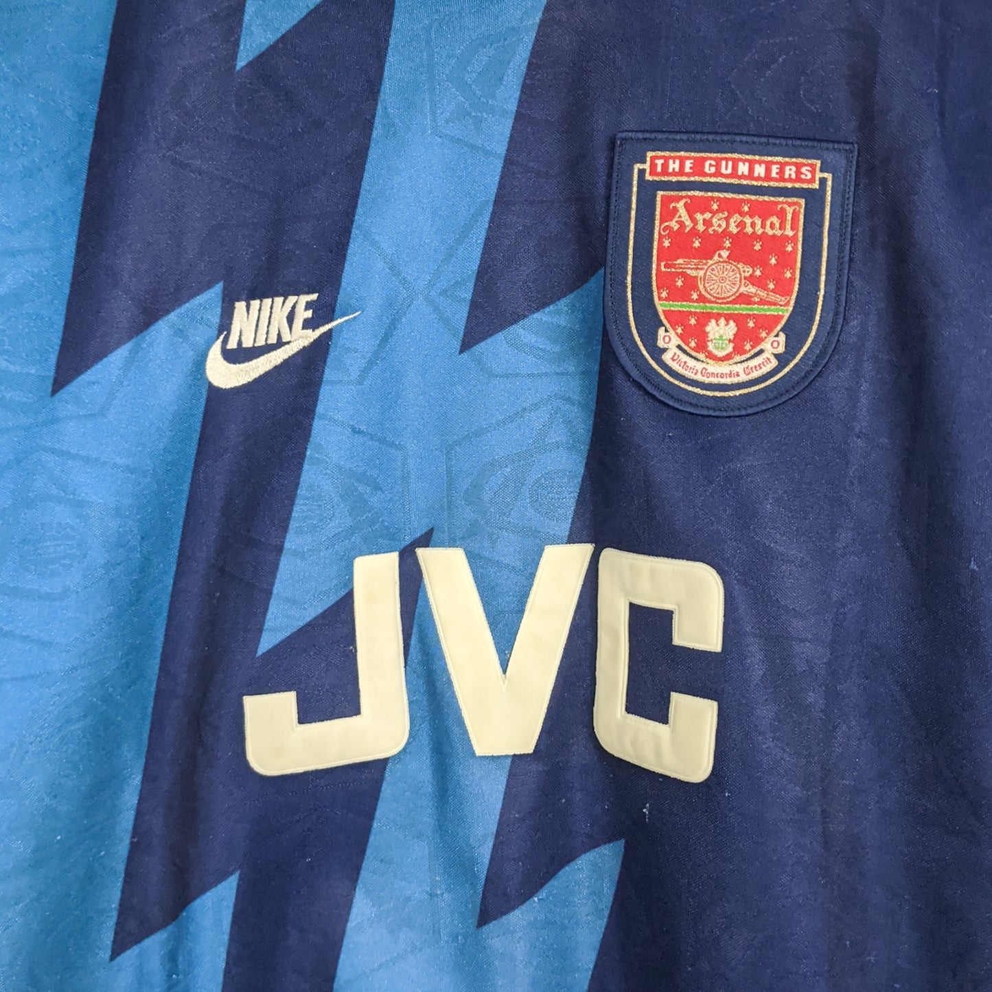 Authentic Arsenal 1995/96 Away - Wright #8 Size S