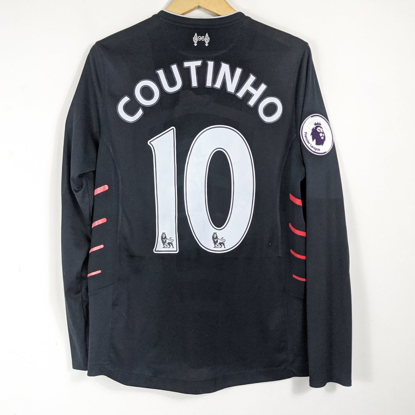 Original Liverpool 2016/17 Away - Coutinho #10 Size M (Long sleeve)