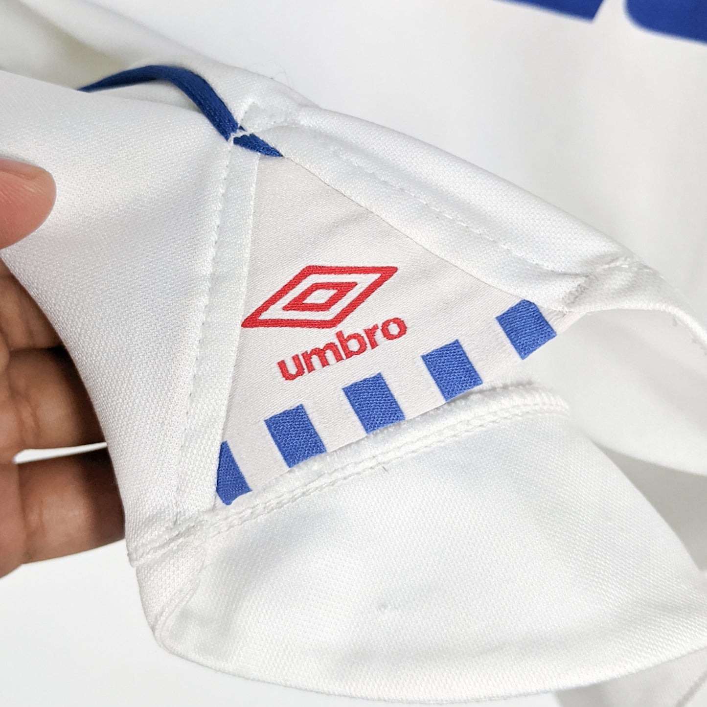 Original Club Nacional de Football 2009 Home - Size S (Long sleeve)