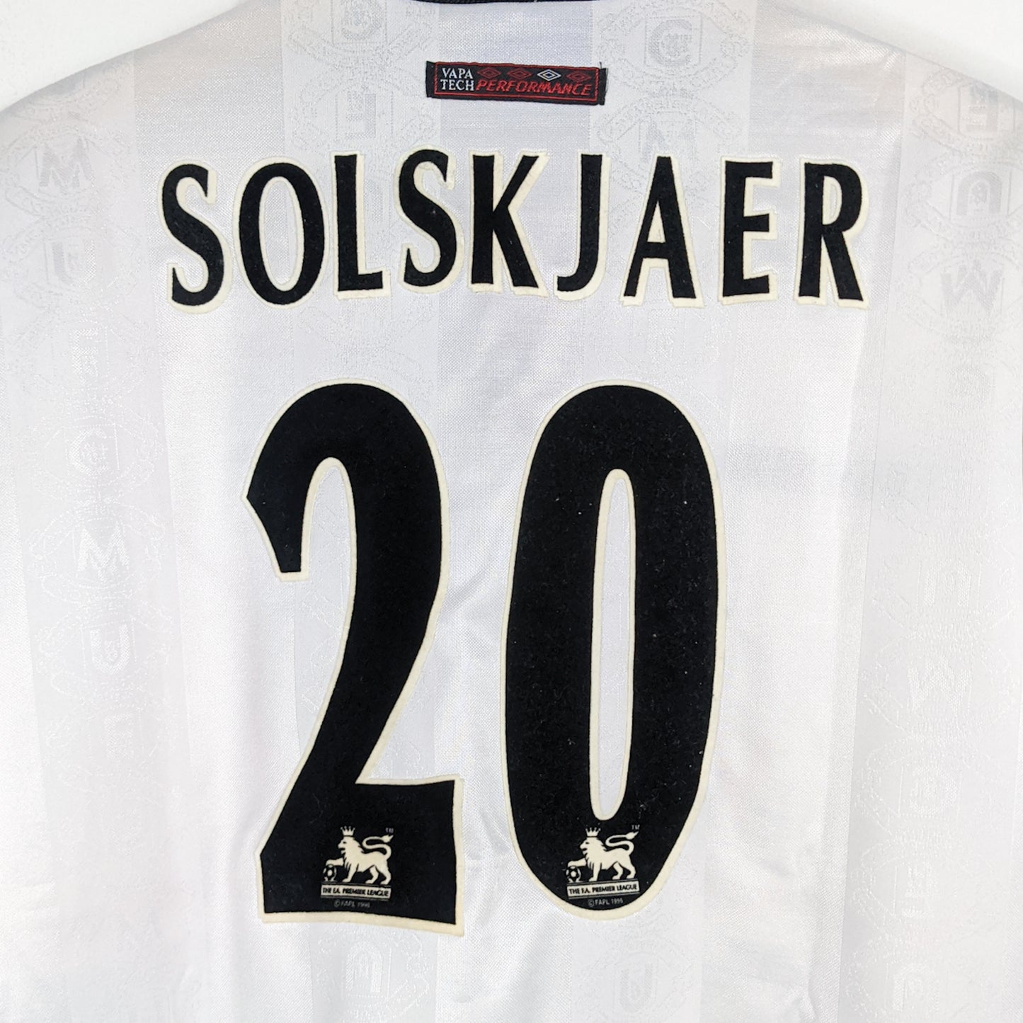 Original Manchester United 1997/99 Away - Solskjaer #20 Size M