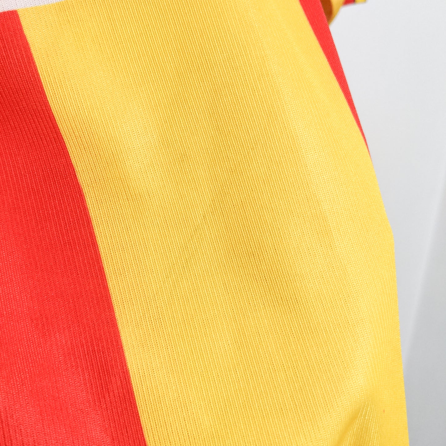 Original Galatasaray 2000/01 Home - Hagi #10 Size M