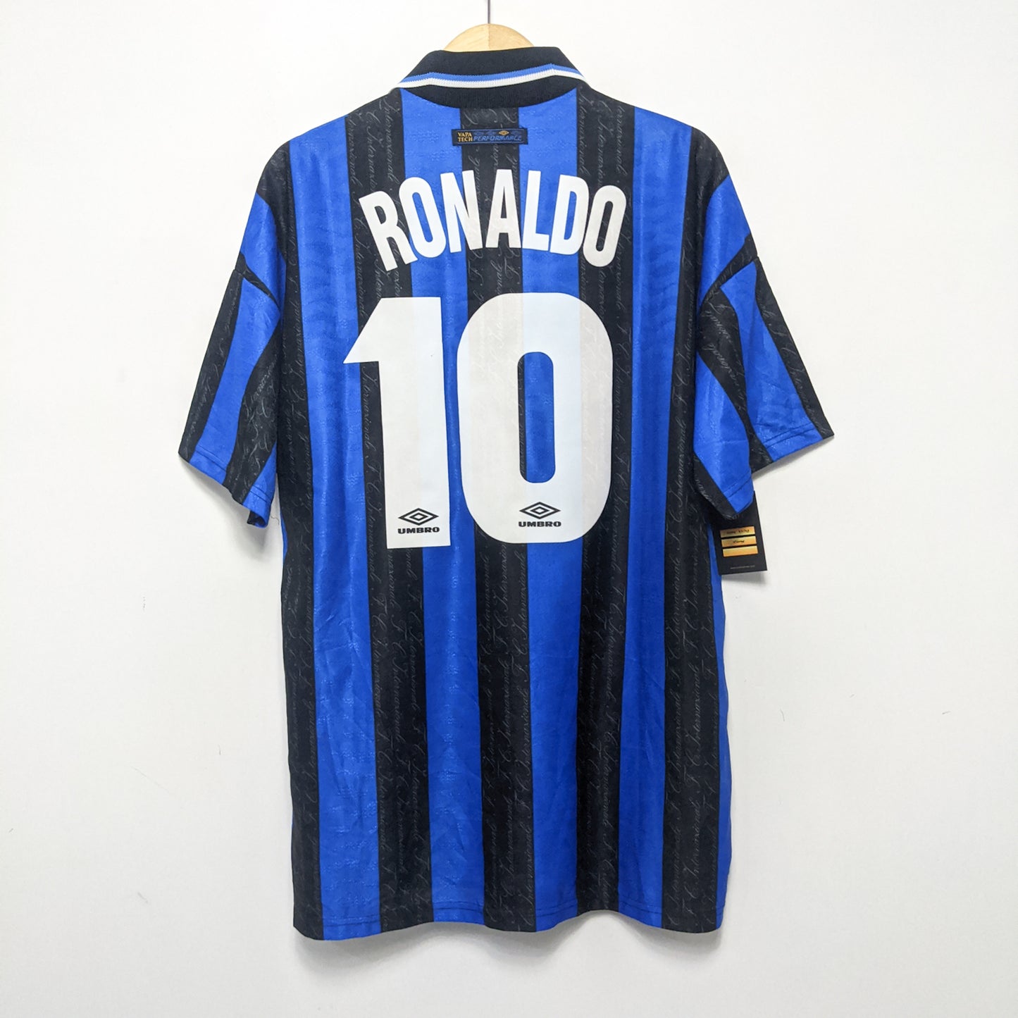 Original Inter 1997/98 Home - Ronaldo #9 Size XL
