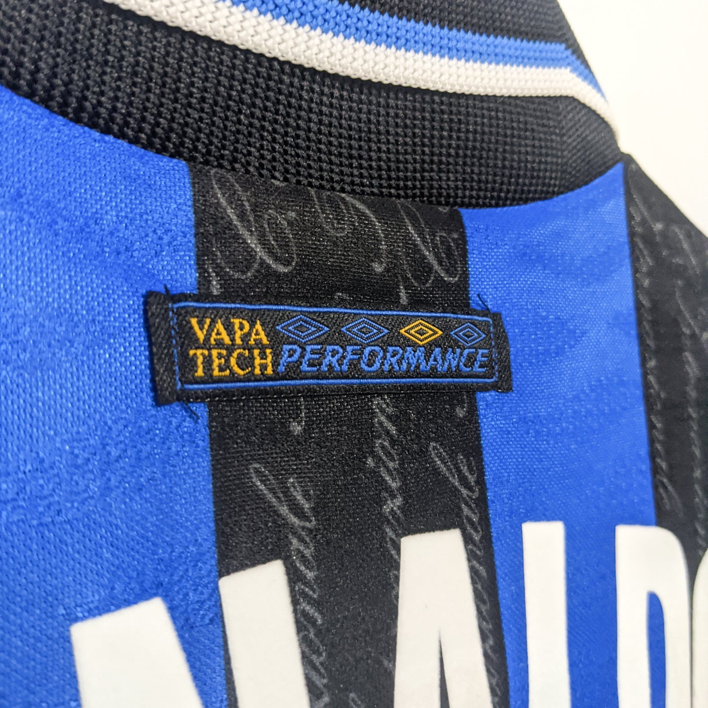 Original Inter 1997/98 Home - Ronaldo #9 Size XL