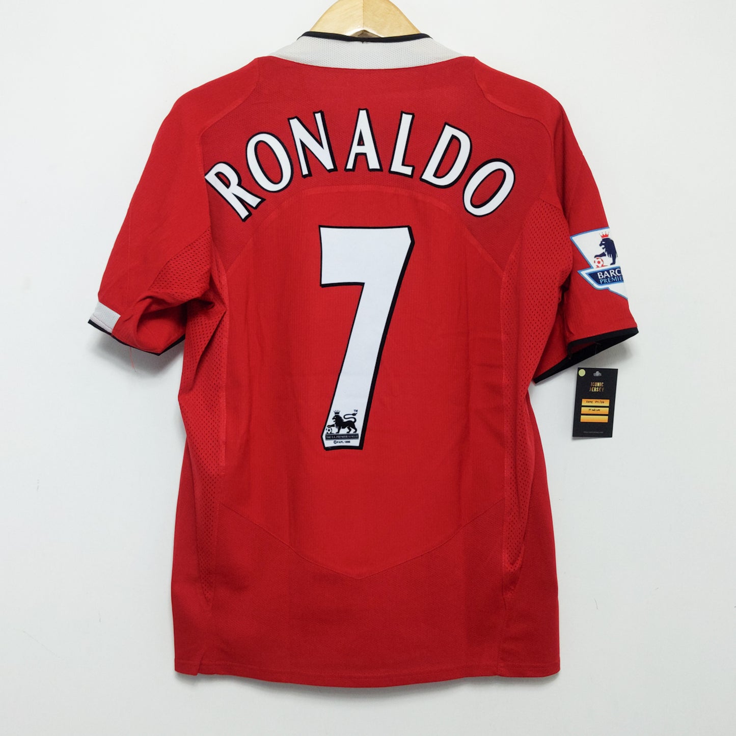 Original Manchester United 2004/06 Home - Ronaldo #7 Size M