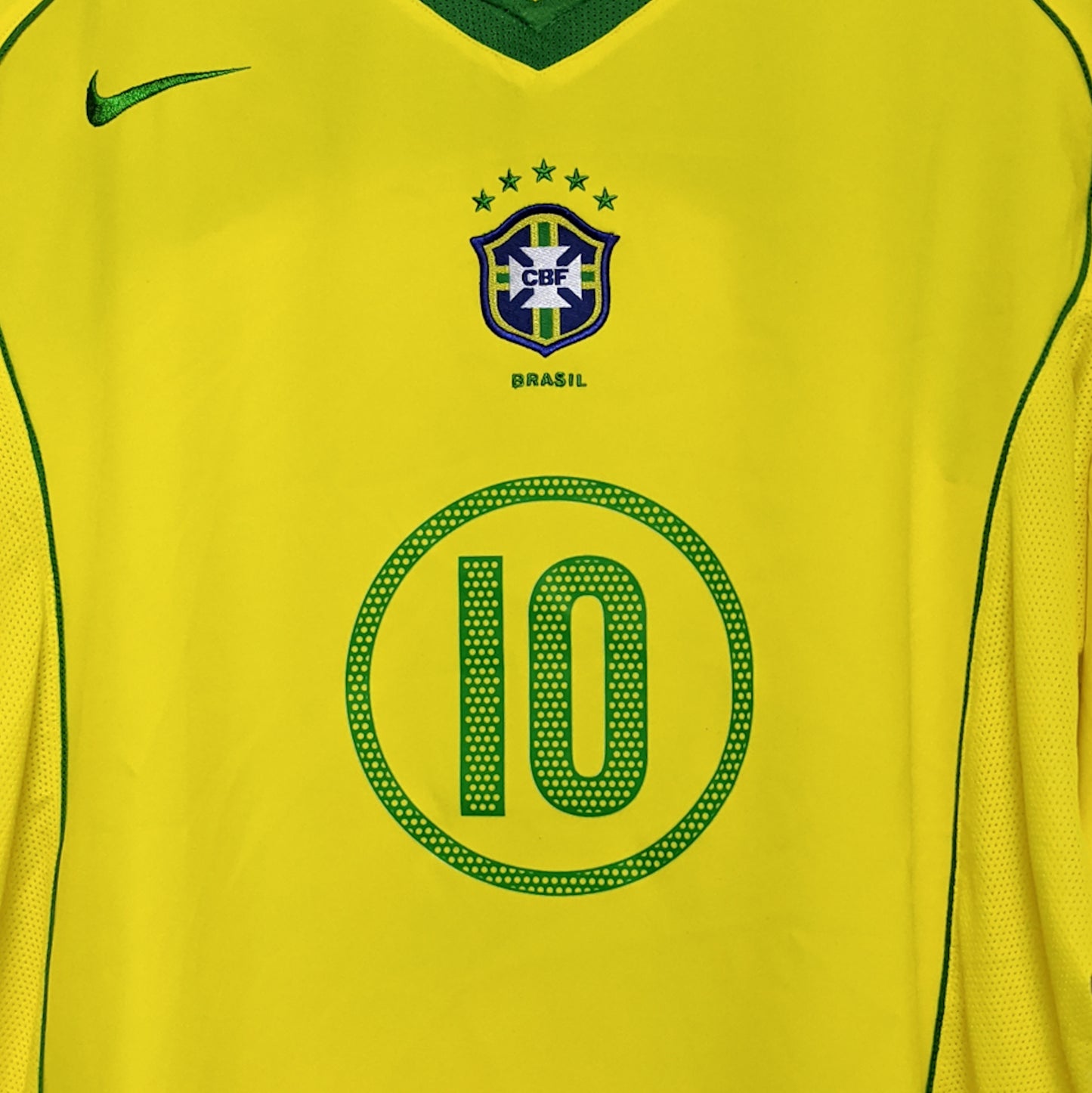 Original Brazil 2004 Home - Ronaldinho #10 Size XL