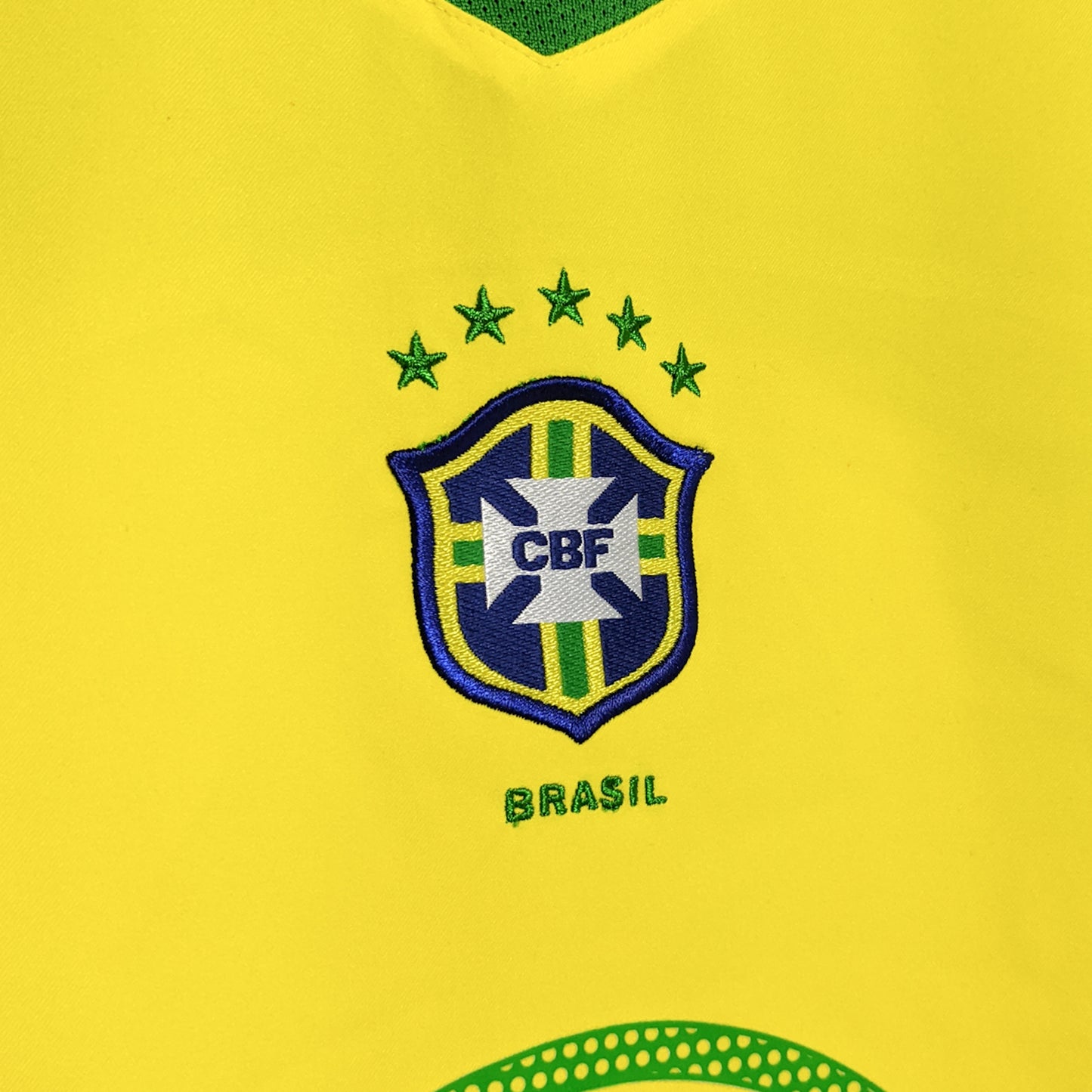 Original Brazil 2004 Home - Ronaldinho #10 Size XL
