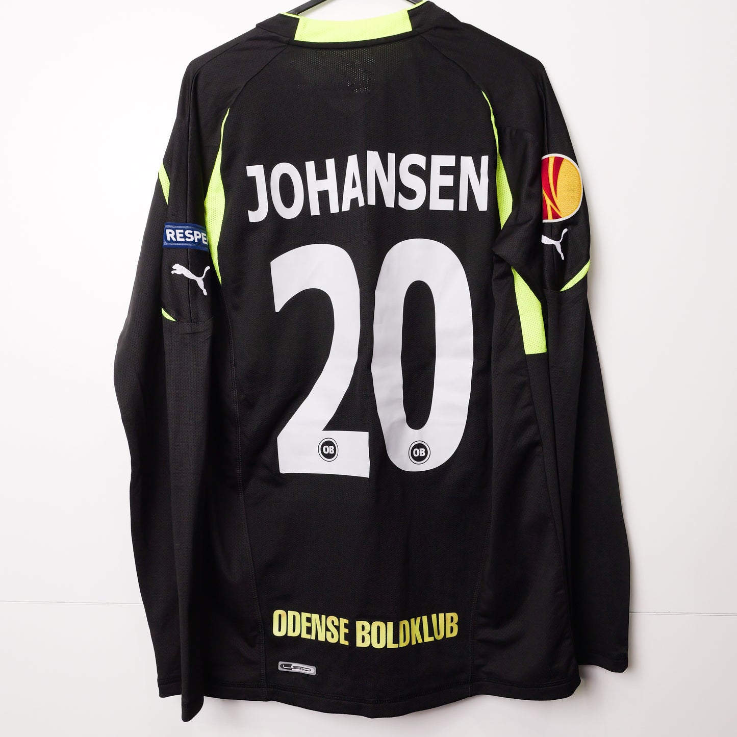 Authentic Odense Boldklub 2010/11 Away - Timmi Johansen #20 Size M (Matchworn) (LS)