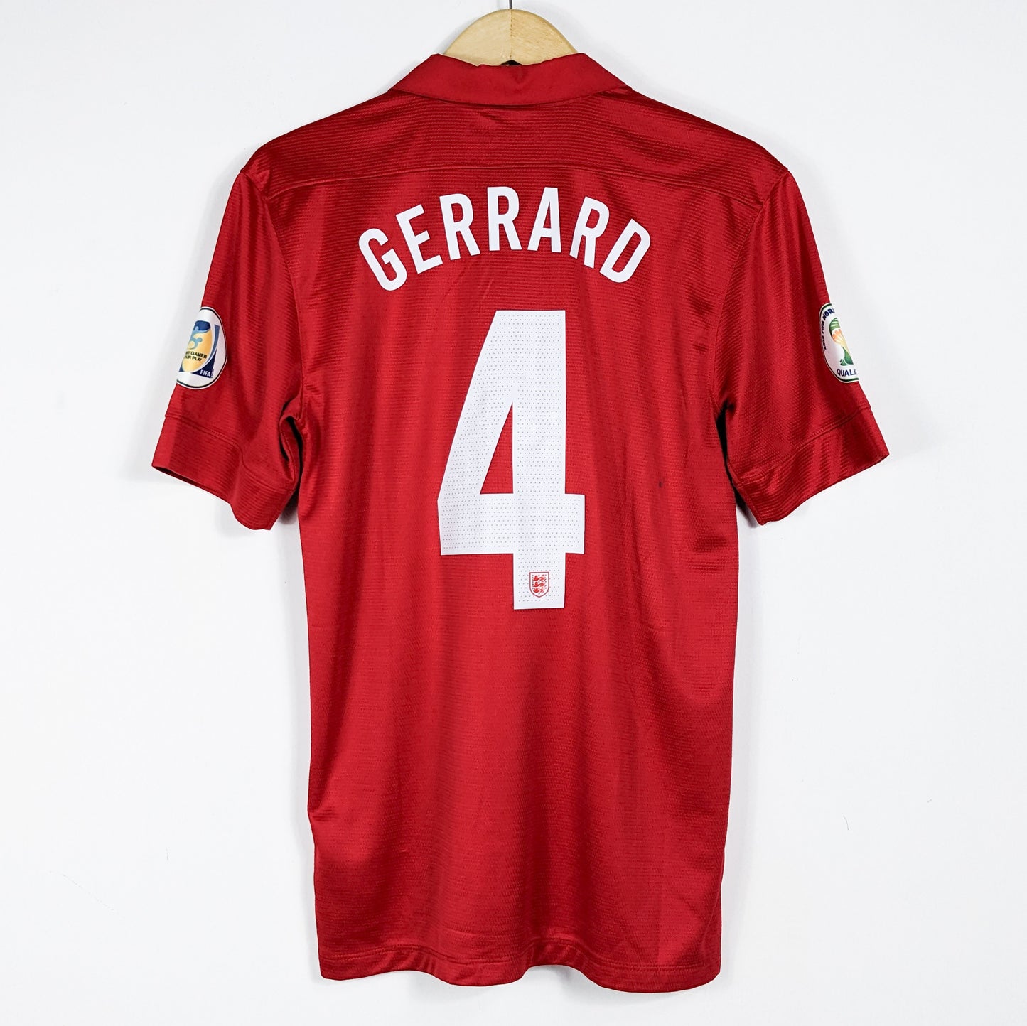 Authentic England 2013/14 Away - Gerrard #4 Size S
