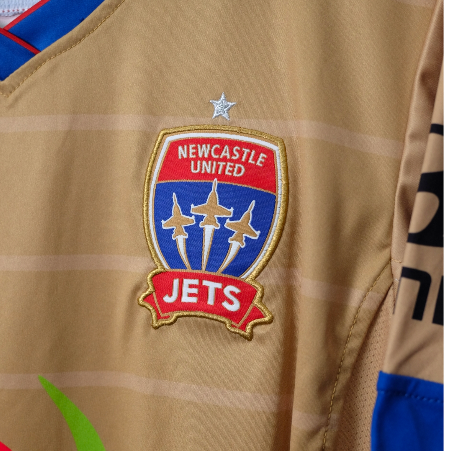 Authentic Newcastle Jets 2017/18 Home - Size S