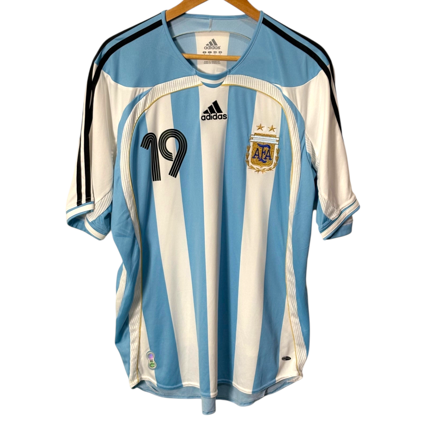 Authentic Argentina 2006/07 Home - Messi #19 Size L