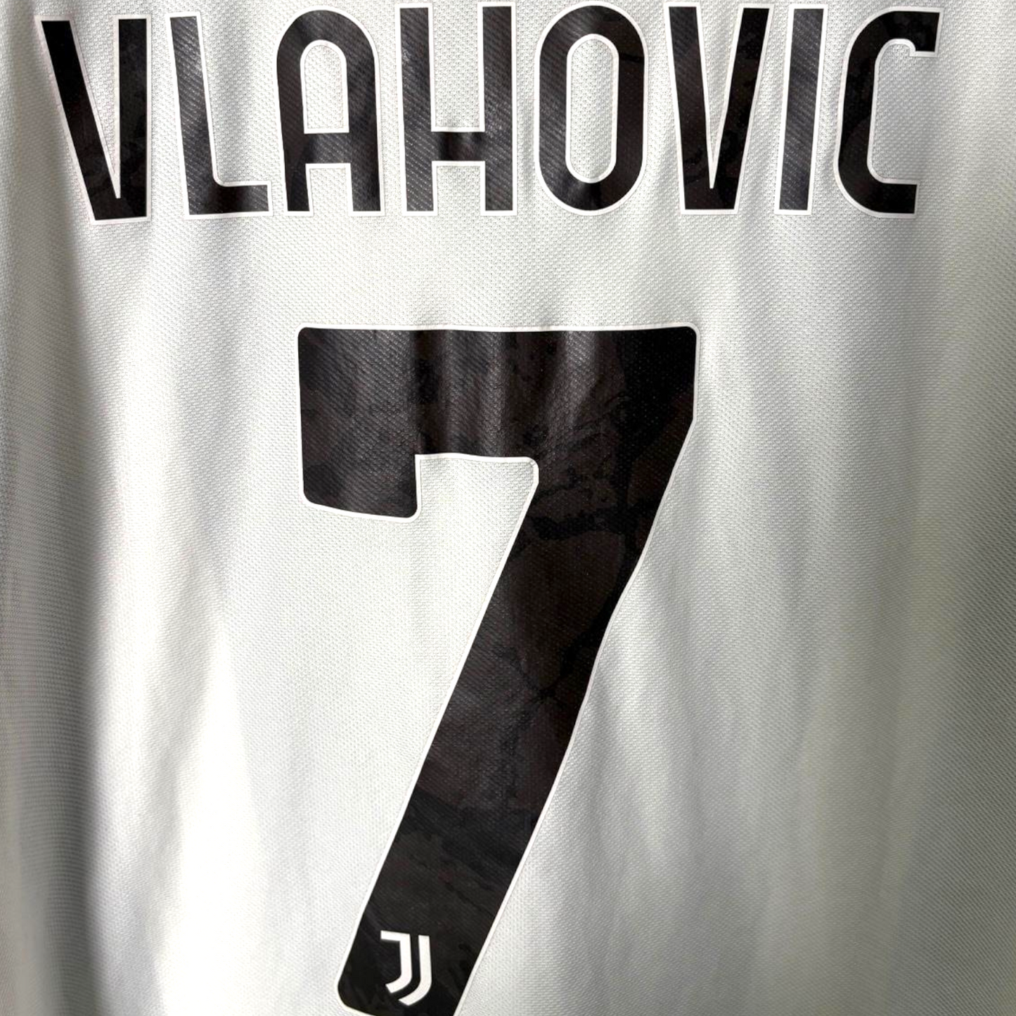 Original Juventus 2021/22 Home - Vlahovic #7 Size M (Player Issue)
