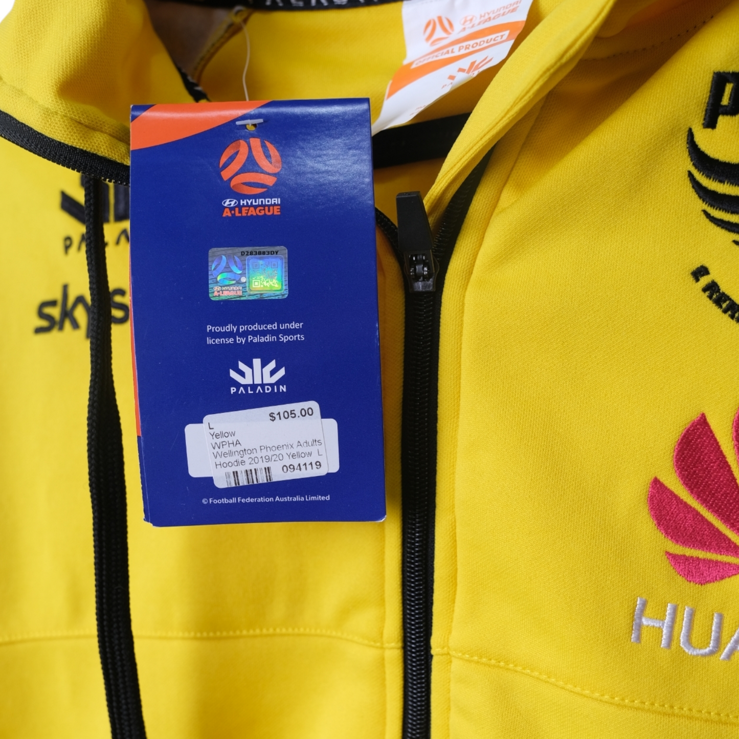 Original Wellington Phoenix Jacket - Size L (Bnwt)