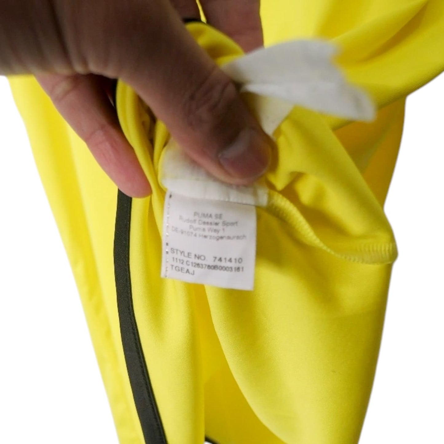 Authentic Borussia Dortmund 2012/13 Home - Reus #11 Size XL