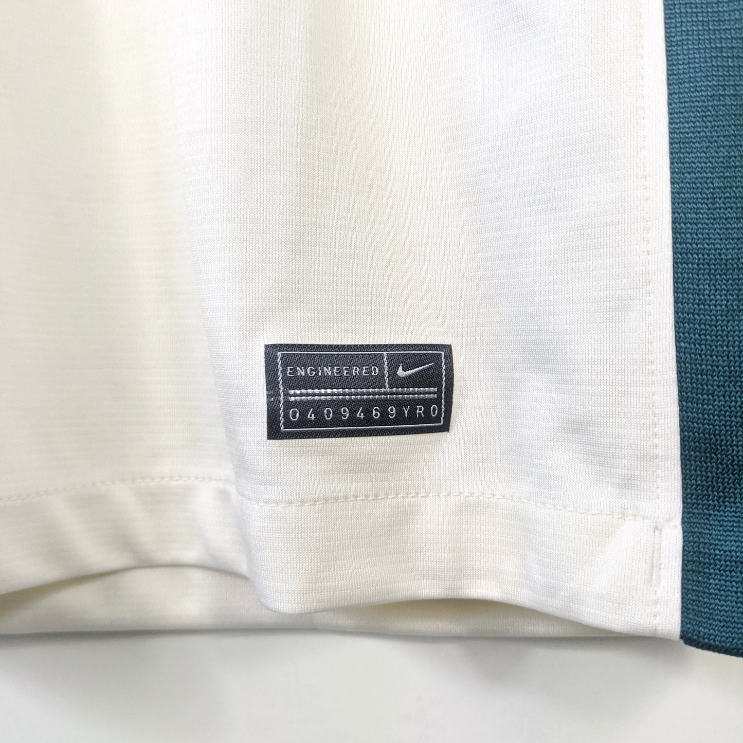Original Liverpool 2021/22 Away - Salah #11 Size S