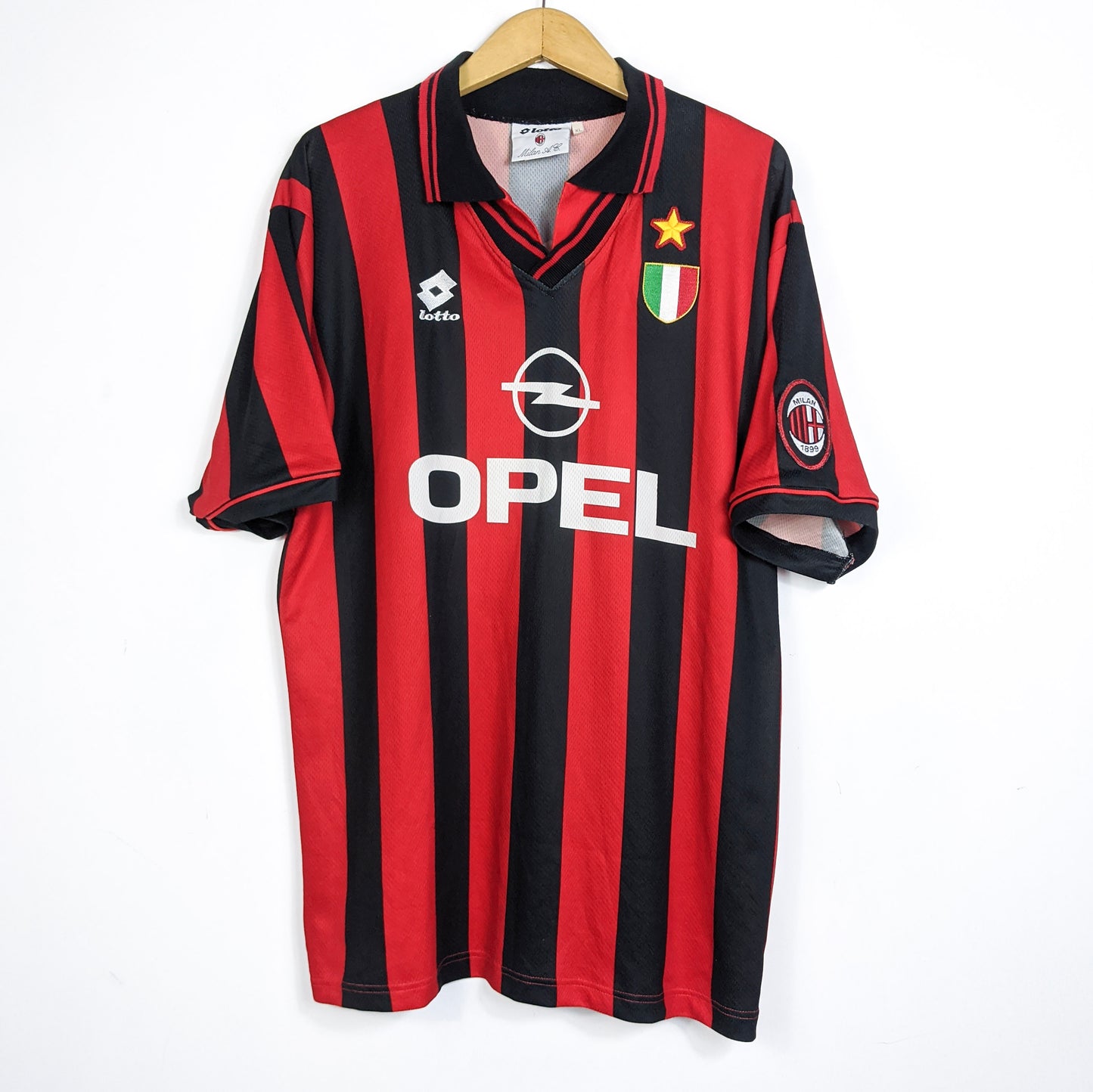 Original AC Milan 1996/97 Home - Baggio #18 Size XL