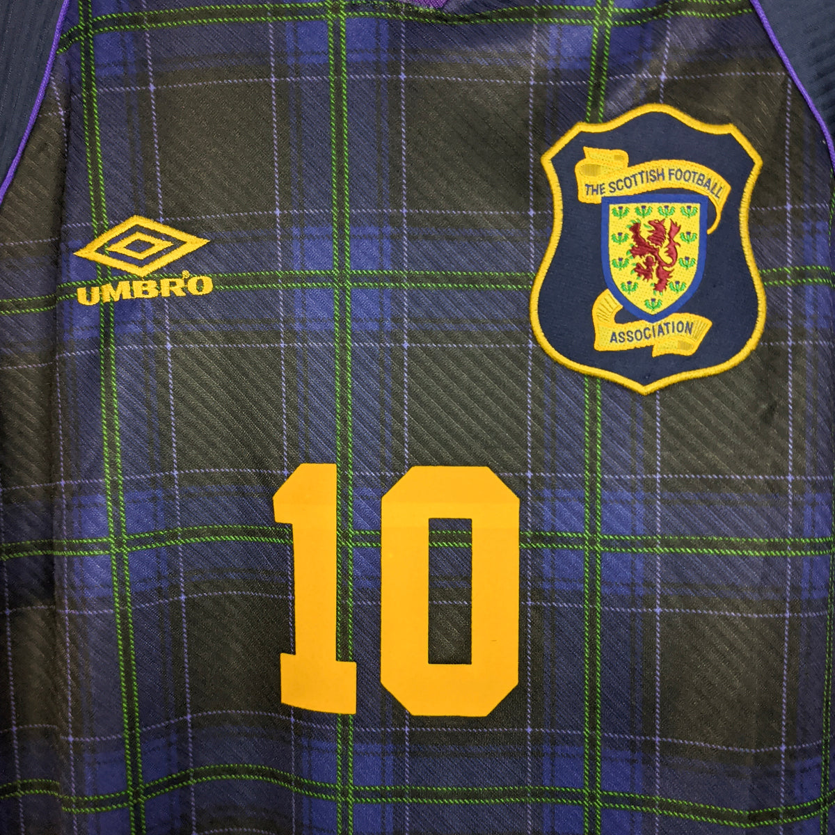Original Scotland 1994/96 Home - McAllister #10 Size XL