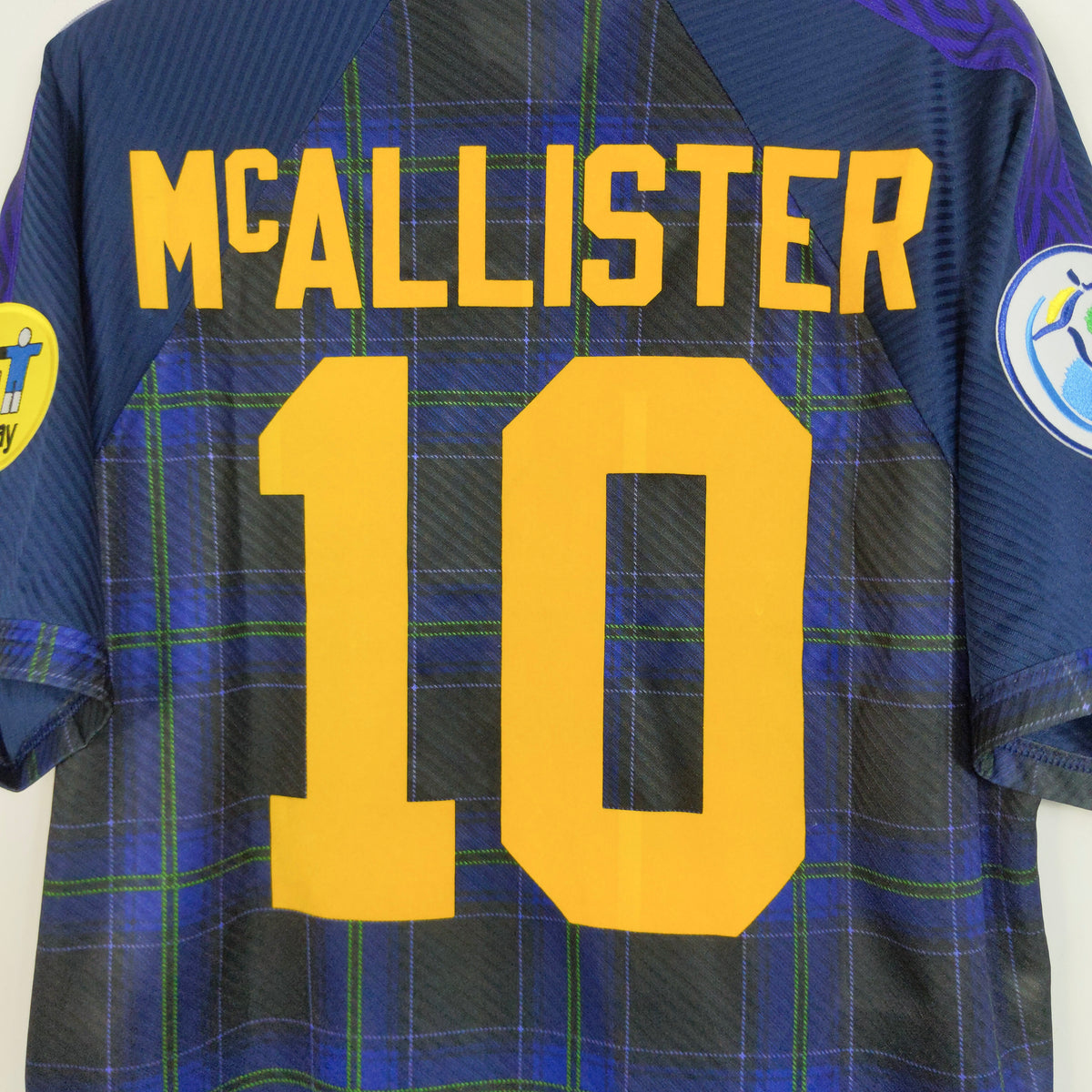 Original Scotland 1994/96 Home - McAllister #10 Size XL