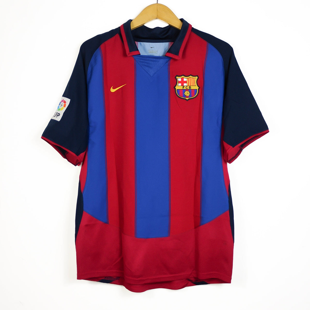 Original Barcelona 2003/04 Home - Ronaldinho #10 Size M