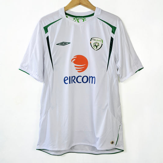 Original Ireland 2005/07 Away - R.Keane #10 Size fit L