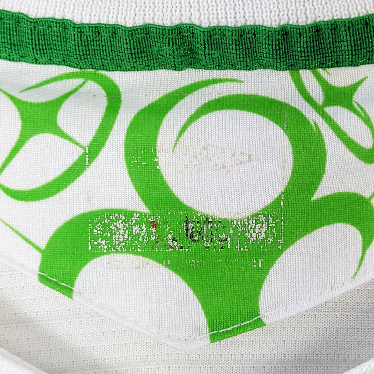 Original Ireland 2005/07 Away - R.Keane #10 Size fit L