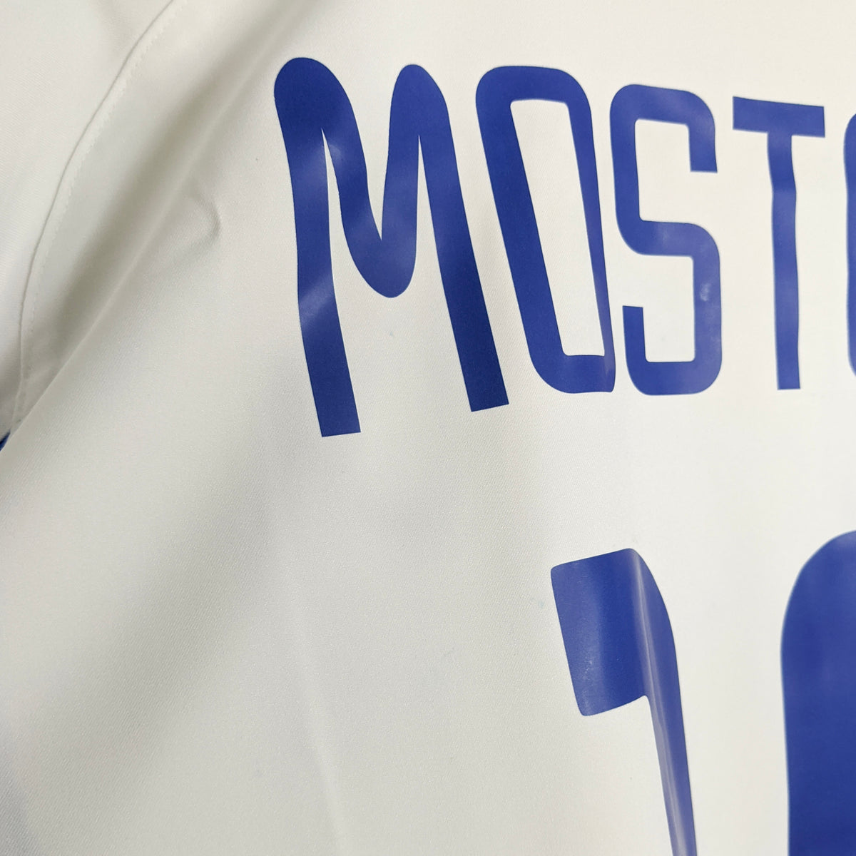 Original Russia 2002/04 Home - Mostovoi #10 Size L