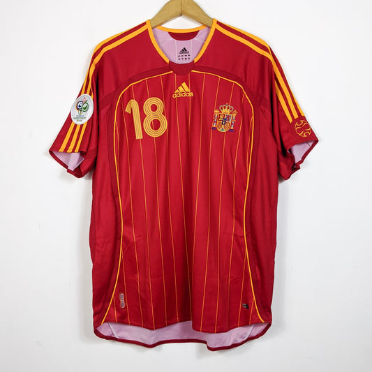 Original Spain 2006/08 Home - Cesc Fabregas #18 Size L fit XL
