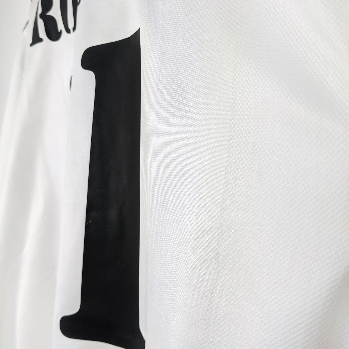 Original Real Madrid 2002/03 Home - Ronaldo #11 Size L