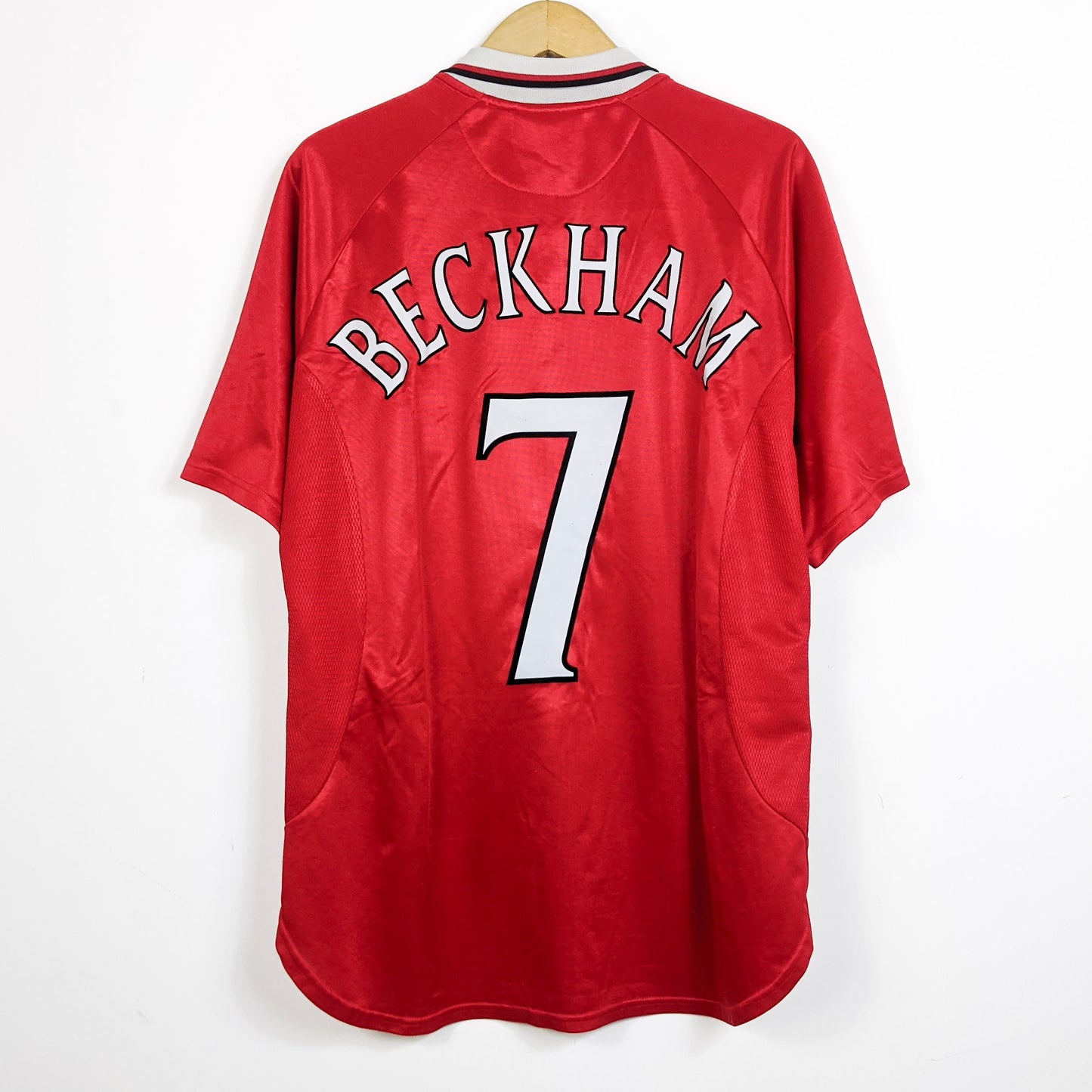 Original Manchester United 1999 Home - Beckham #7 Size XL