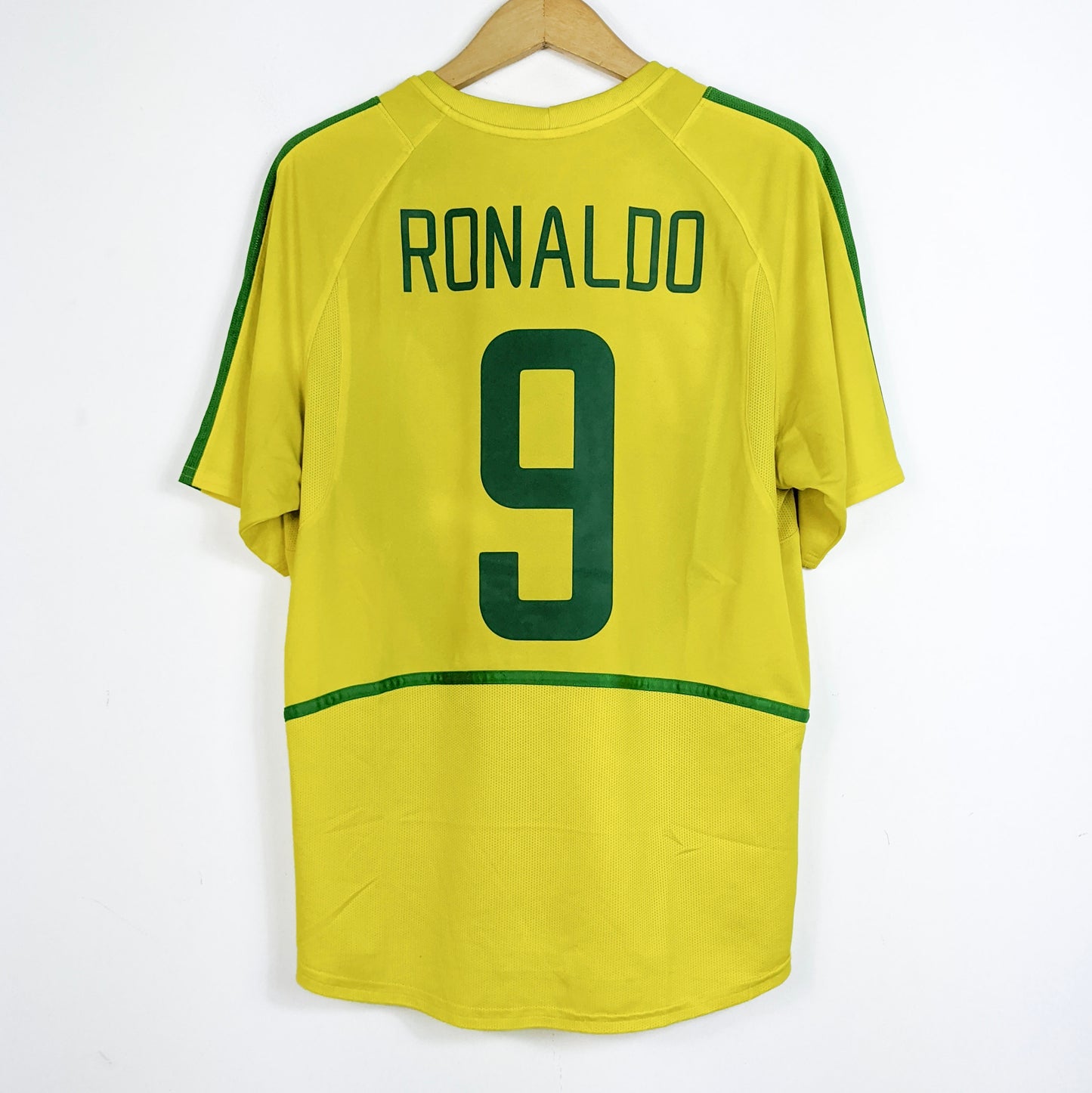 Original Brazil 2002 Home - Ronaldo #9 Size fit L