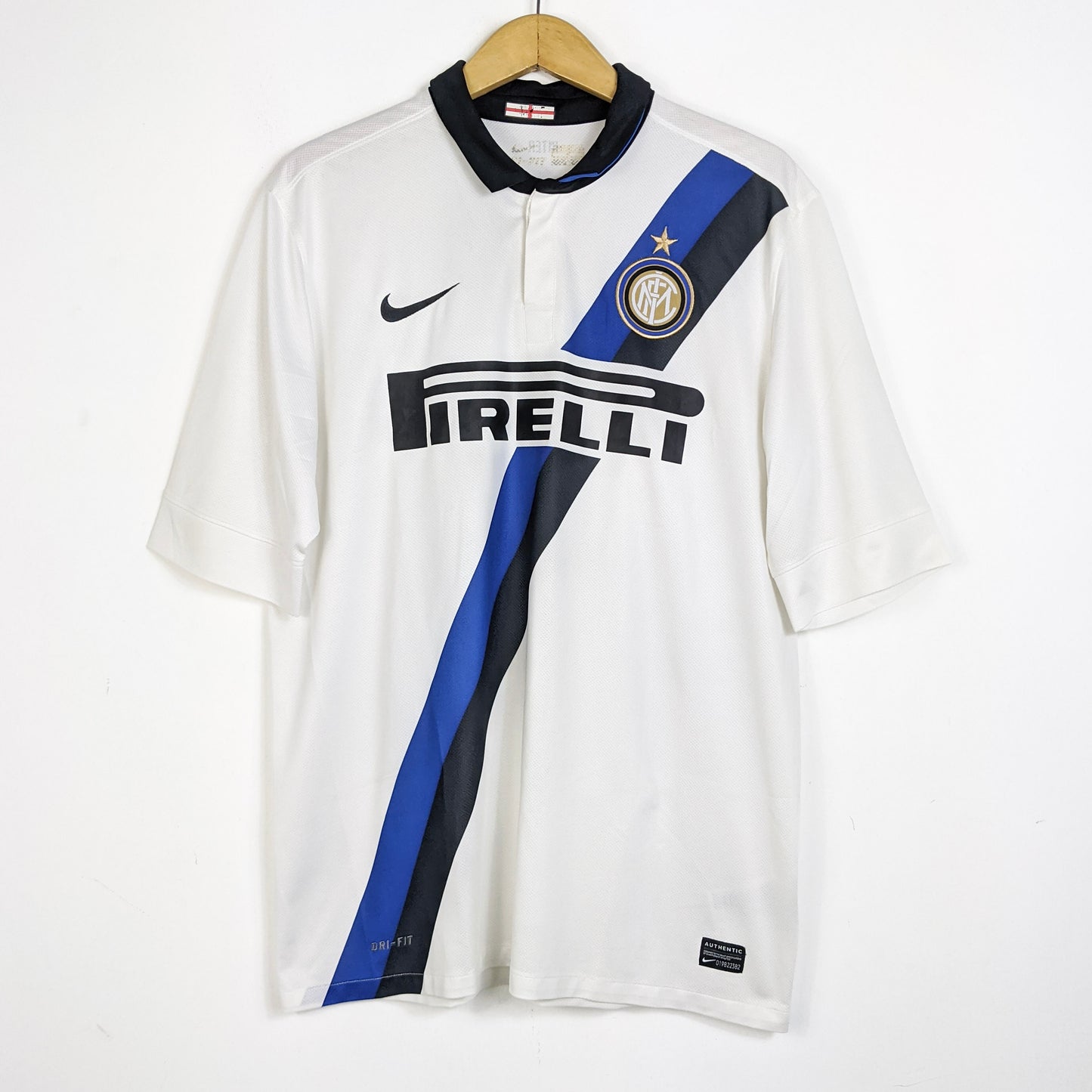 Original Inter Milan 2011/12 Away - Milito #22 Size L