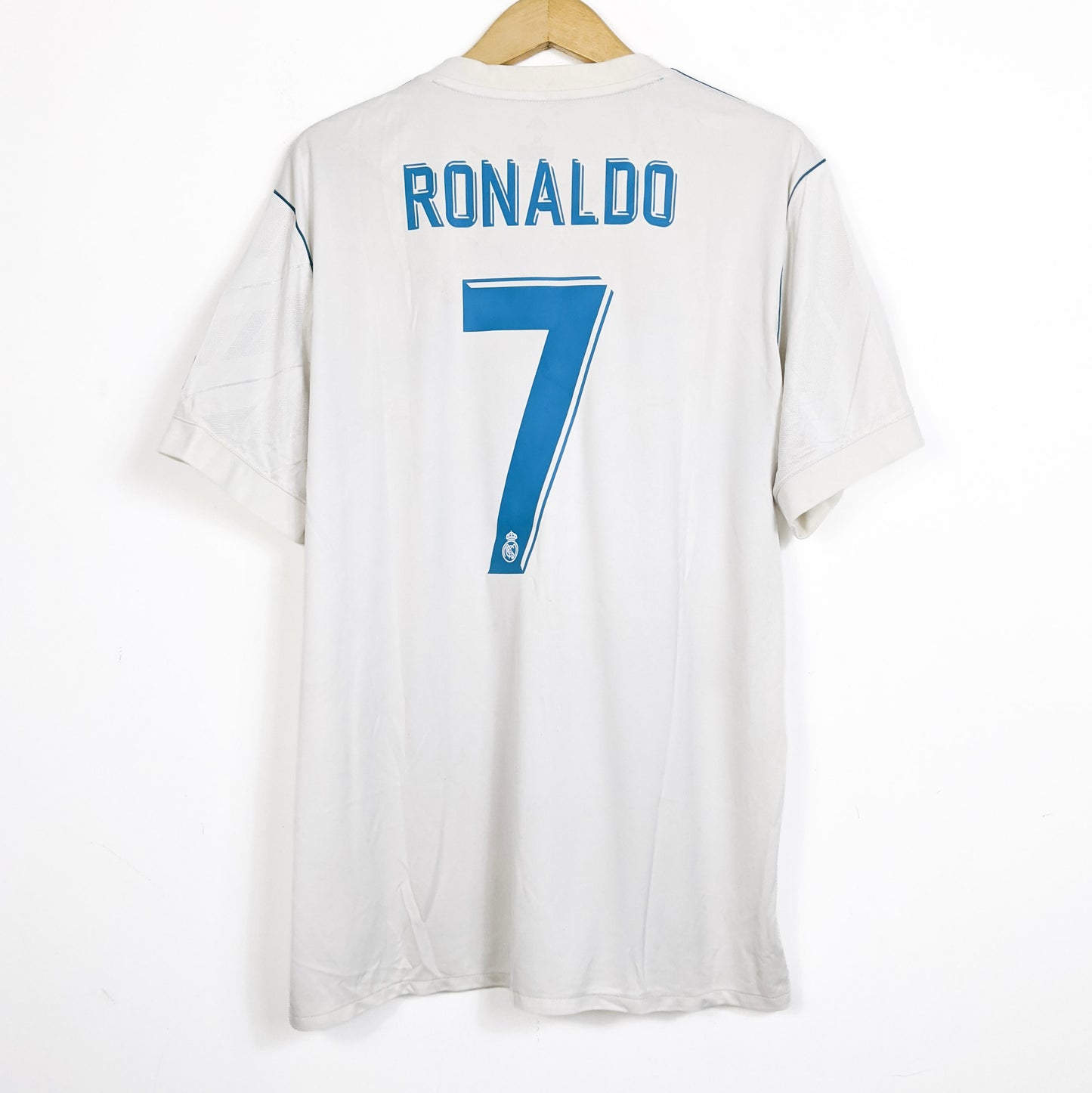 Original Real Madrid 2017/18 Home - Ronaldo #7 Size XL