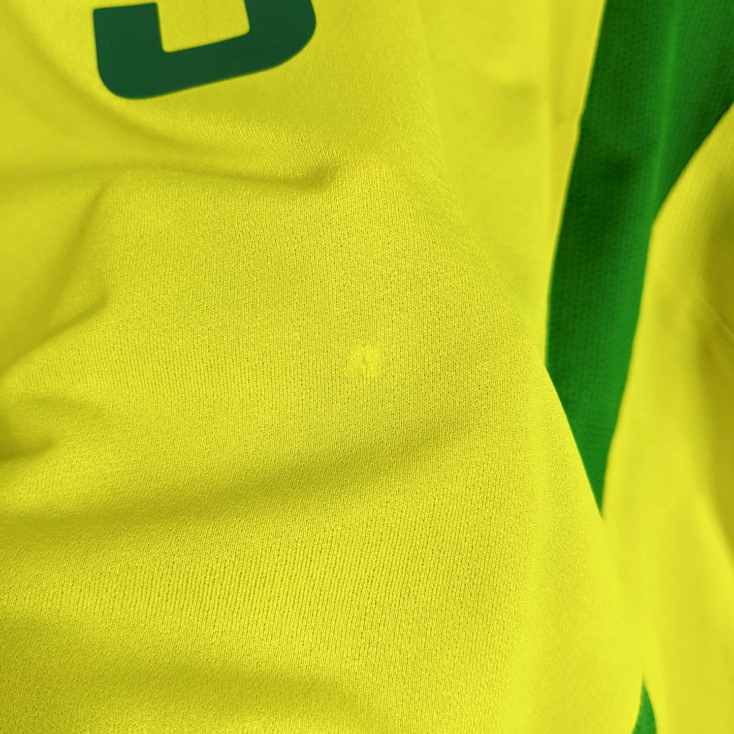 Original Brazil 2002 Home - Ronaldo #9 Size fit L