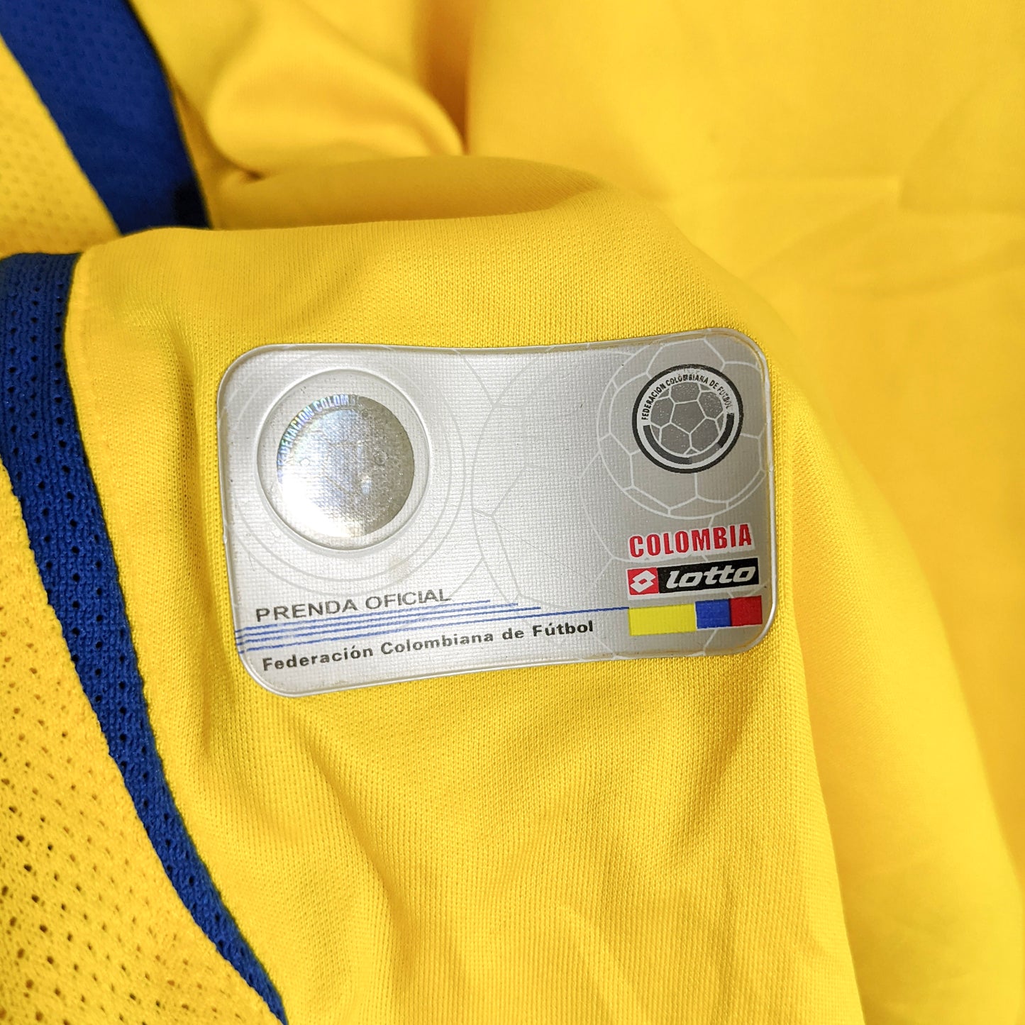 Original Colombia 2006/07 Home - Ivan Cordoba #2 Size L