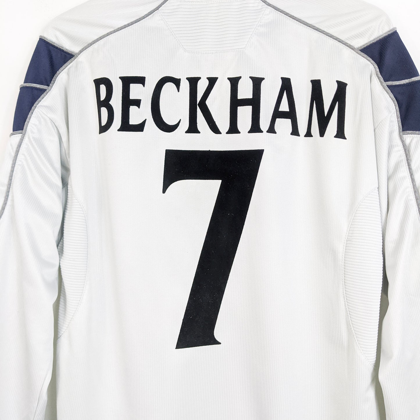 Original Manchester United 2000/01 Away - Beckham #7 Size M (Long Sleeve)