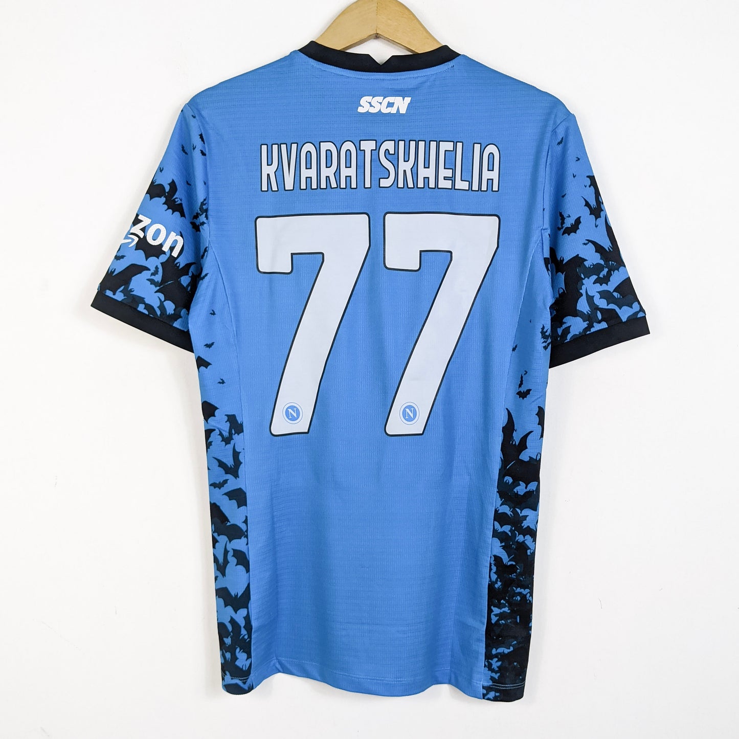 Original Napoli 2022/23 Halloween - Kvaratskhelia #77 Size M (Bnwt)