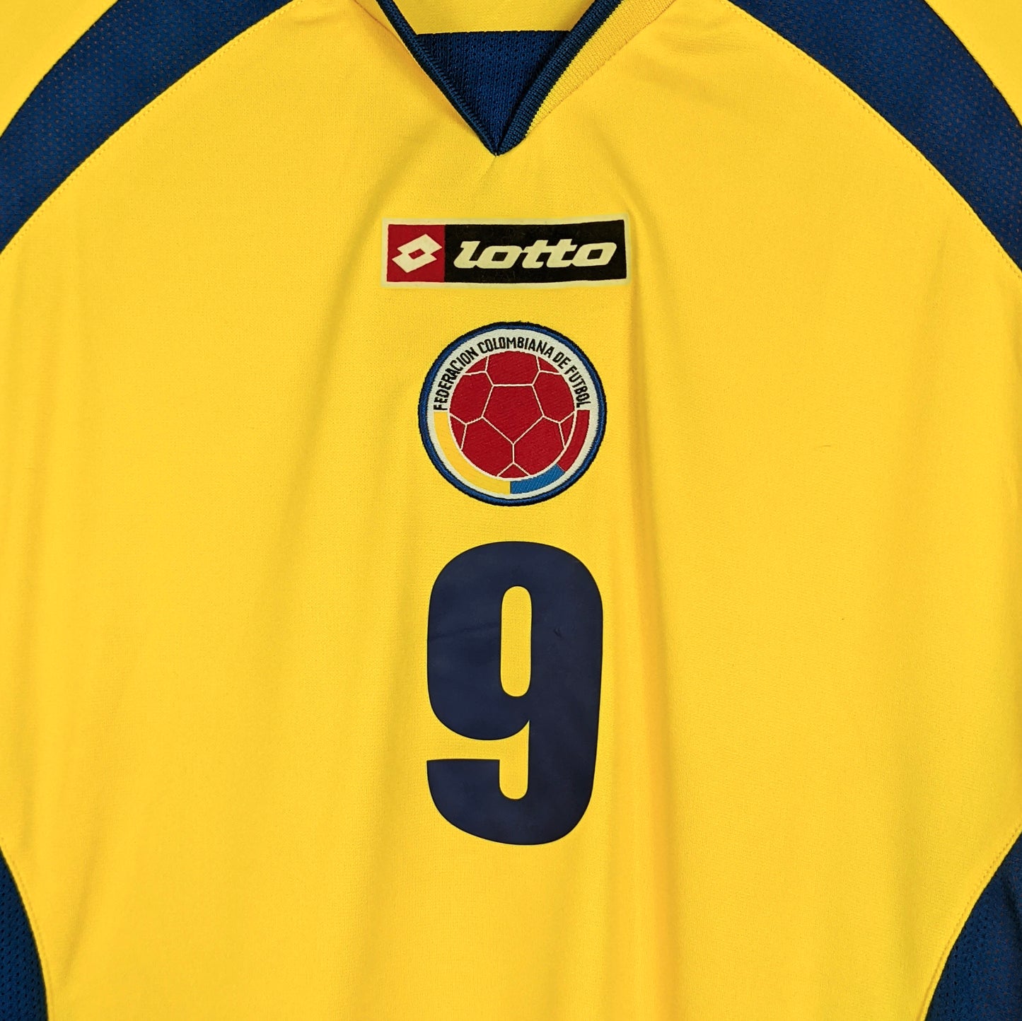 Original Colombia 2006/07 Home - Radamel Falcao #9 Size M (Long Sleeve)