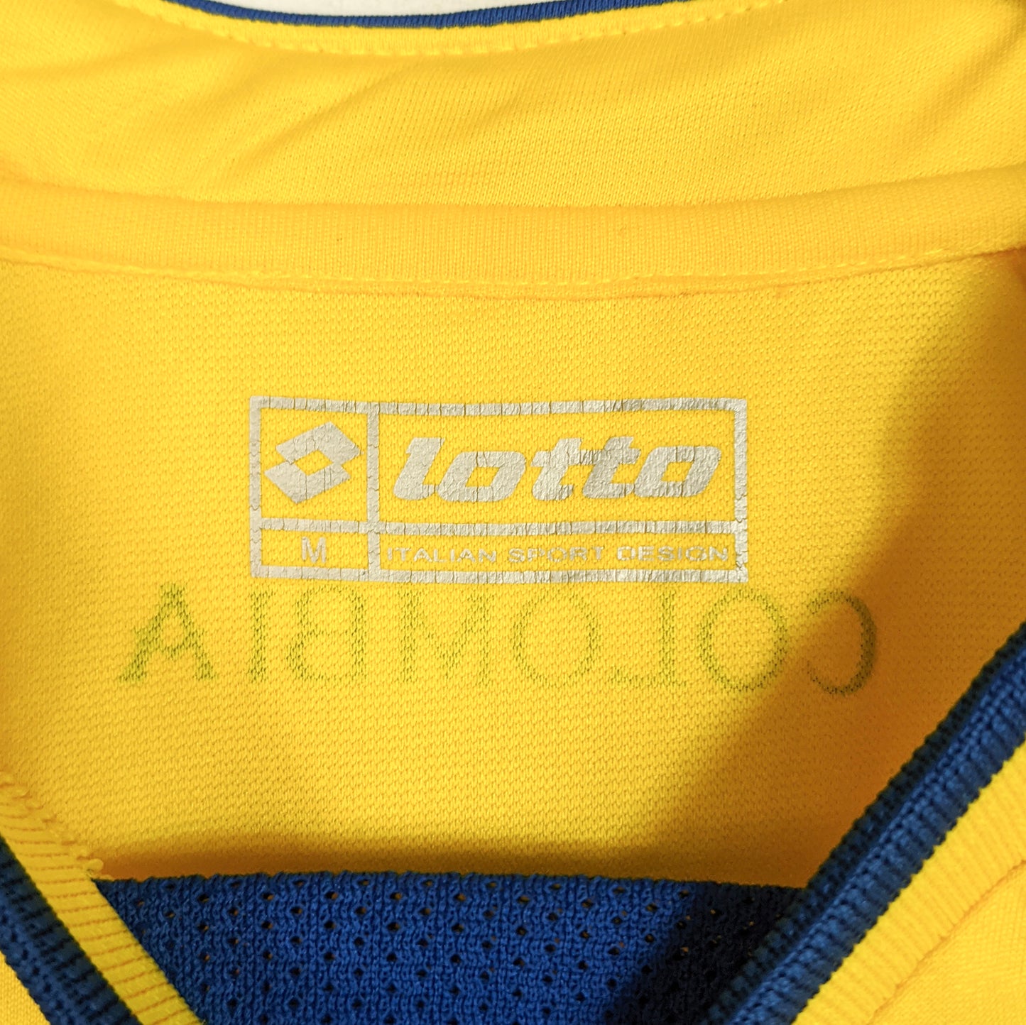 Original Colombia 2006/07 Home - Radamel Falcao #9 Size M (Long Sleeve)