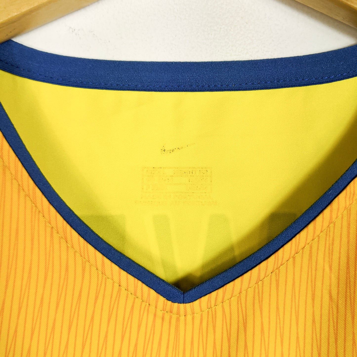 Original Leeds 2002/04 Away - Kewell #10 Size L