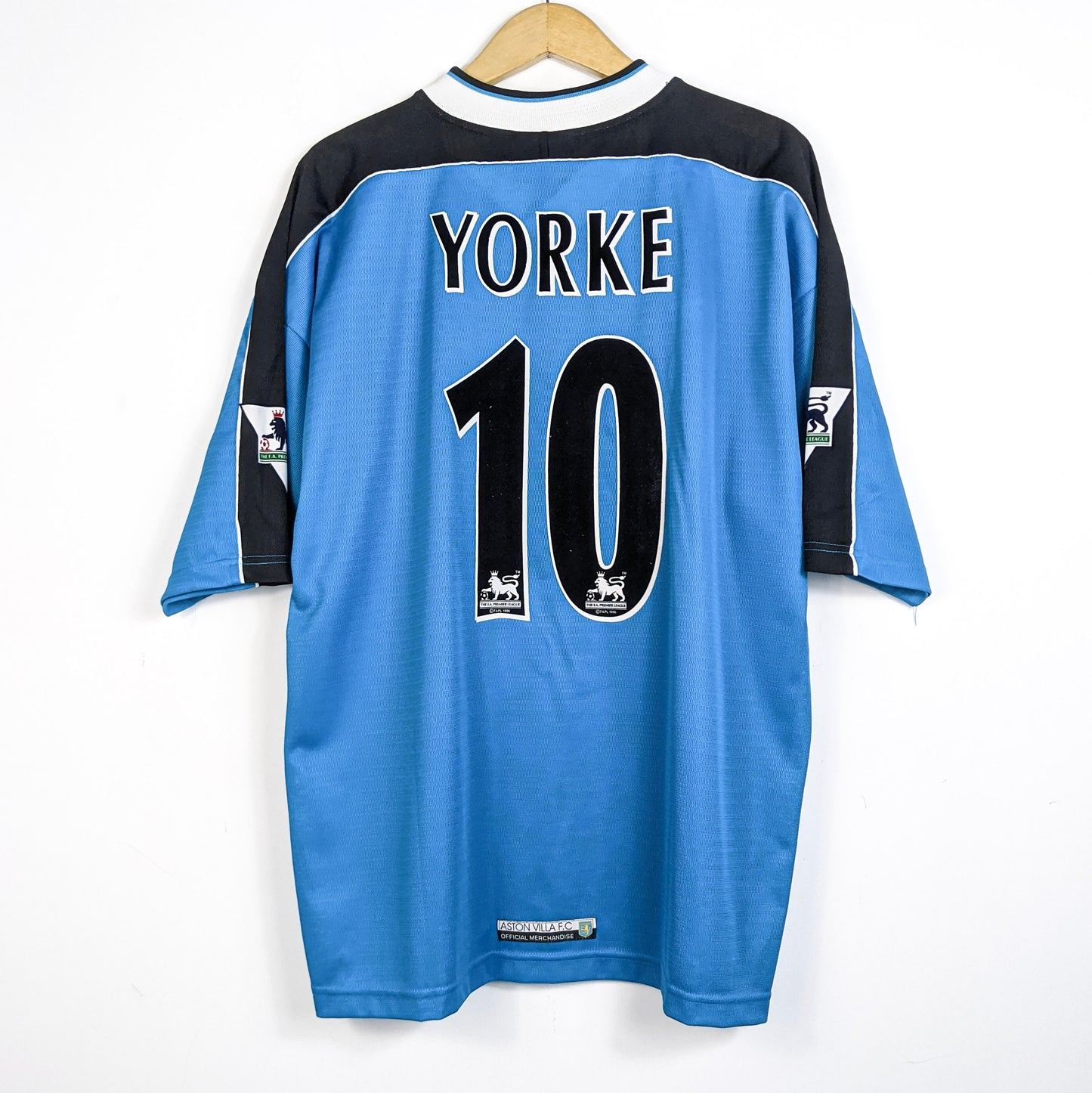Original Aston Villa 1998/00 Away - Yorke #10 Size fit XXL