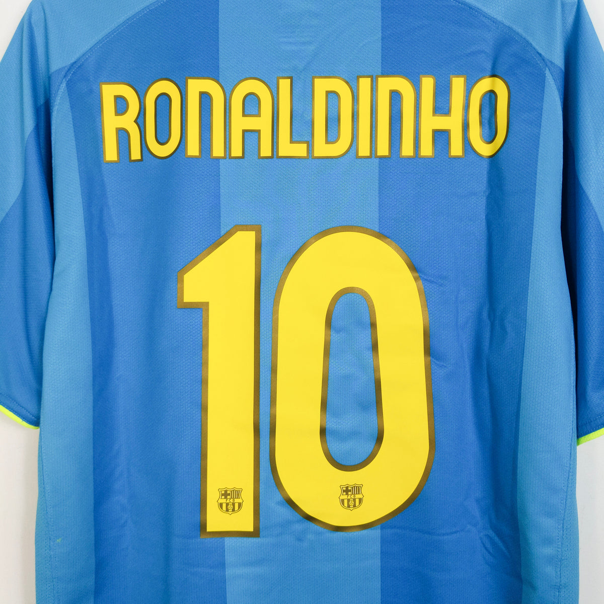 Original Barcelona 2007/08 Away - Ronaldinho #10 Size L