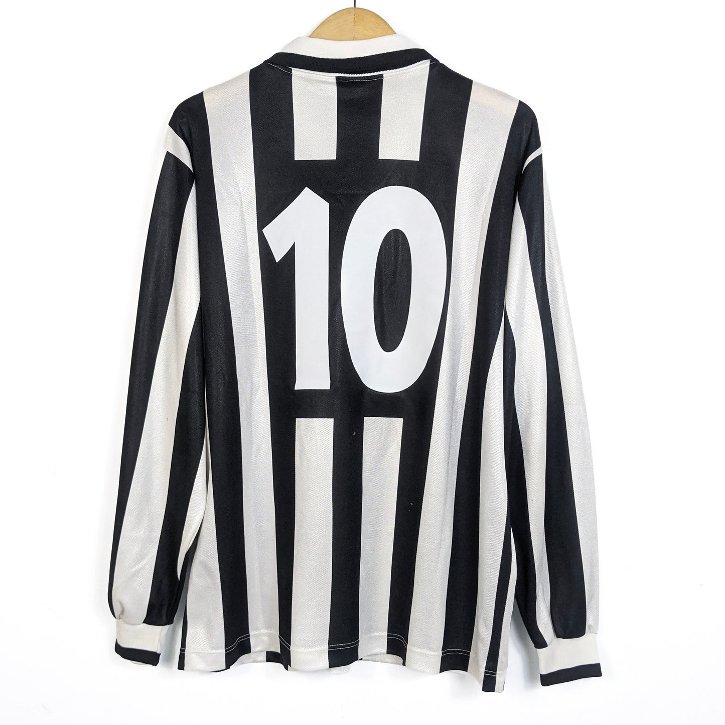 Original Juventus 1994/95 Home - Baggio #10 Size M (Long Sleeve)
