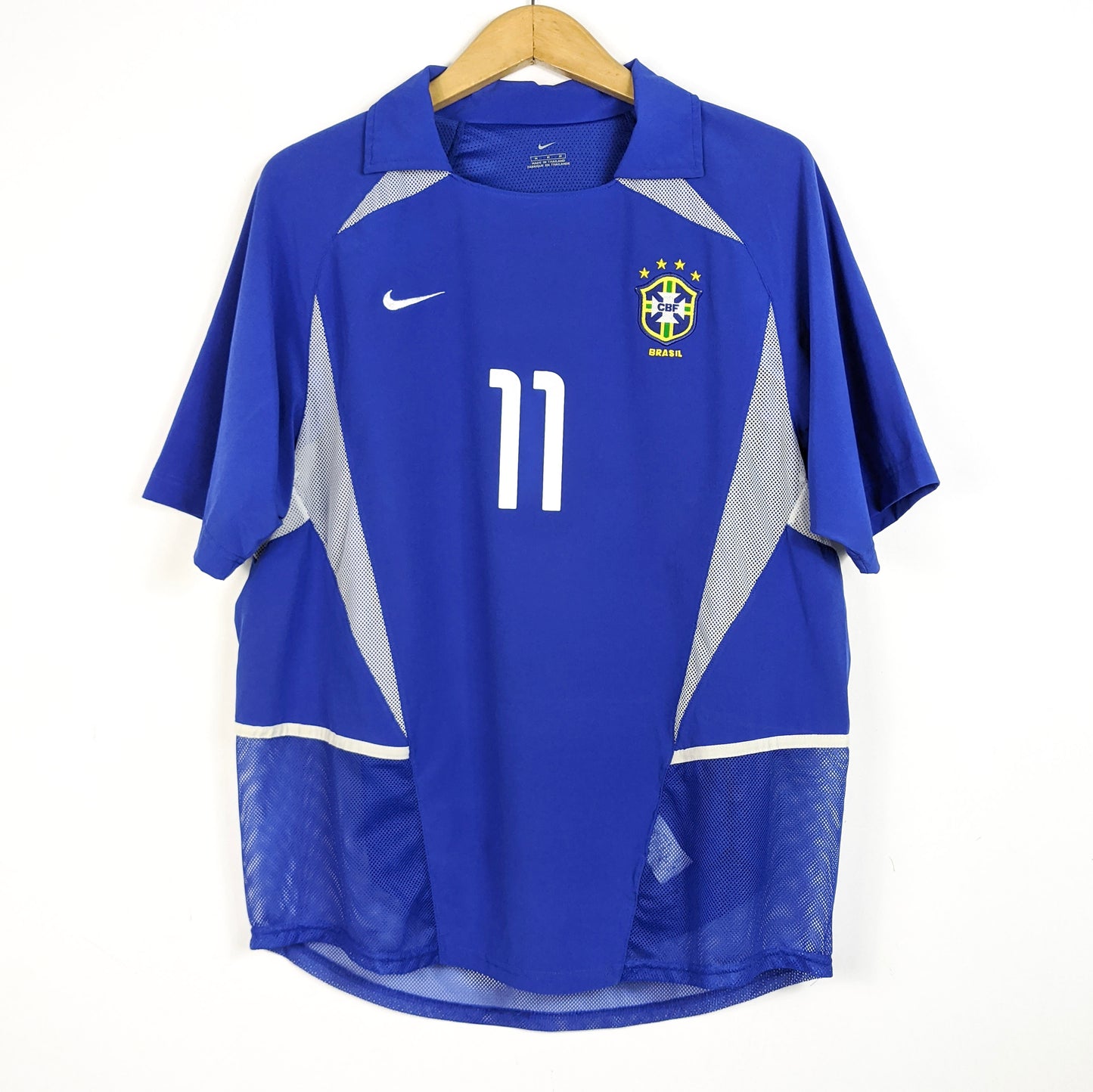 Original Brazil 2002 Away - Ronaldinho #11 Size M (Player Issue)